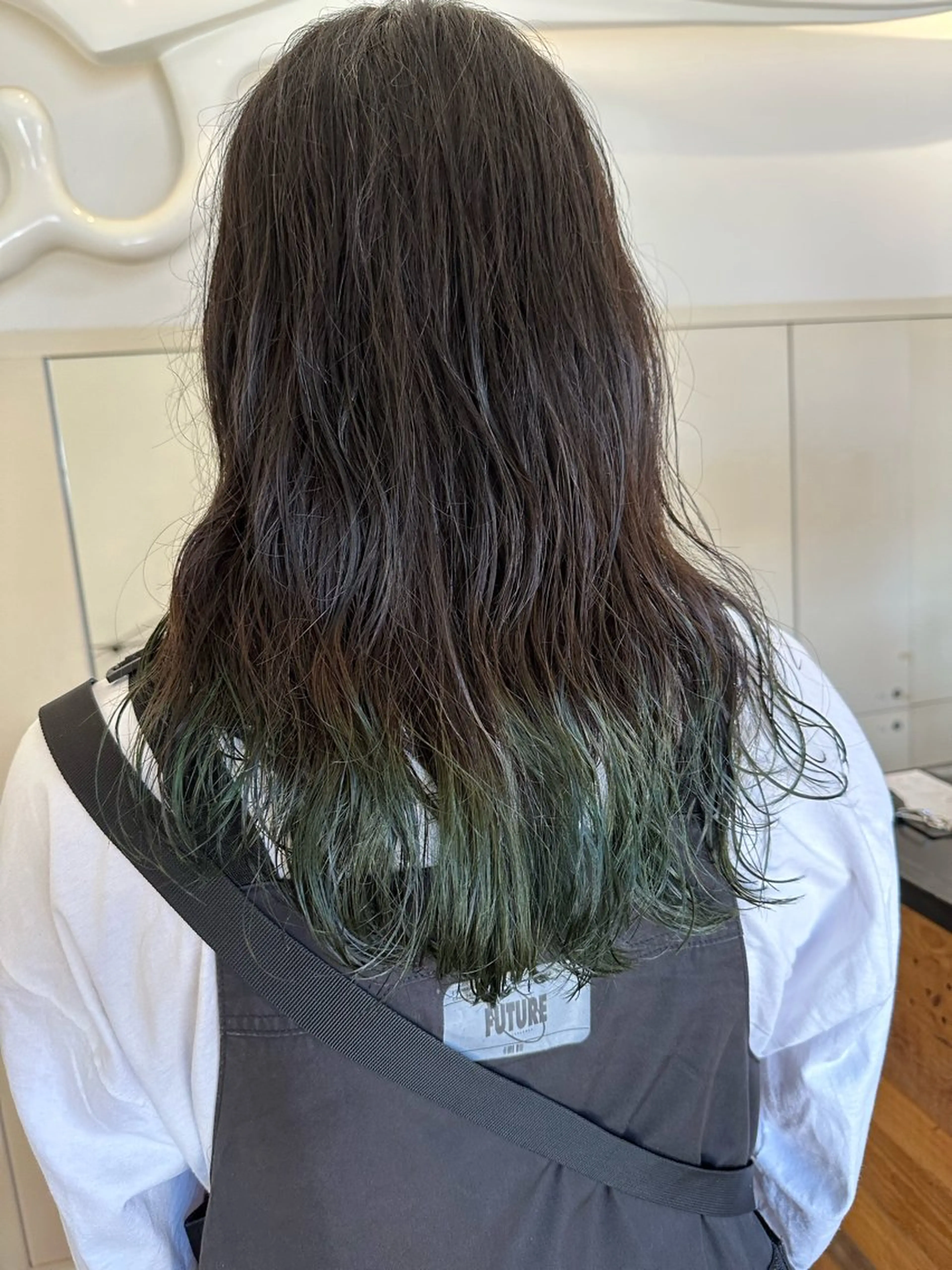 カラー グラデーションカラー ヘアカラー トリートメント 安藤 太一のヘアスタイル