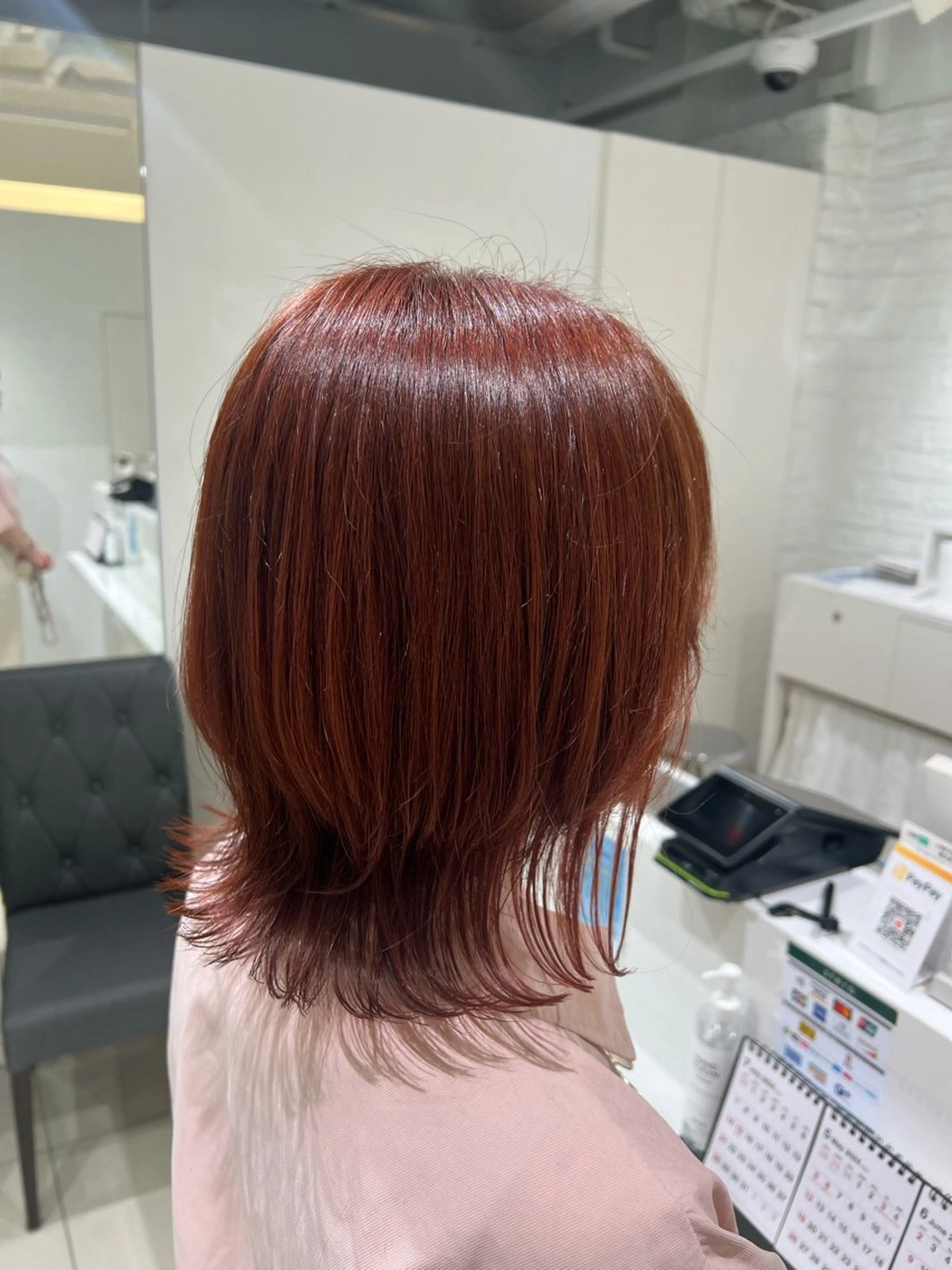 ミディアム カラー ボブレイヤー ブリーチ ブリーチなしカラー ピンクカラー ボブ カット ヘアカラー 【暖色カラー特化】 中山由梨のヘアスタイル