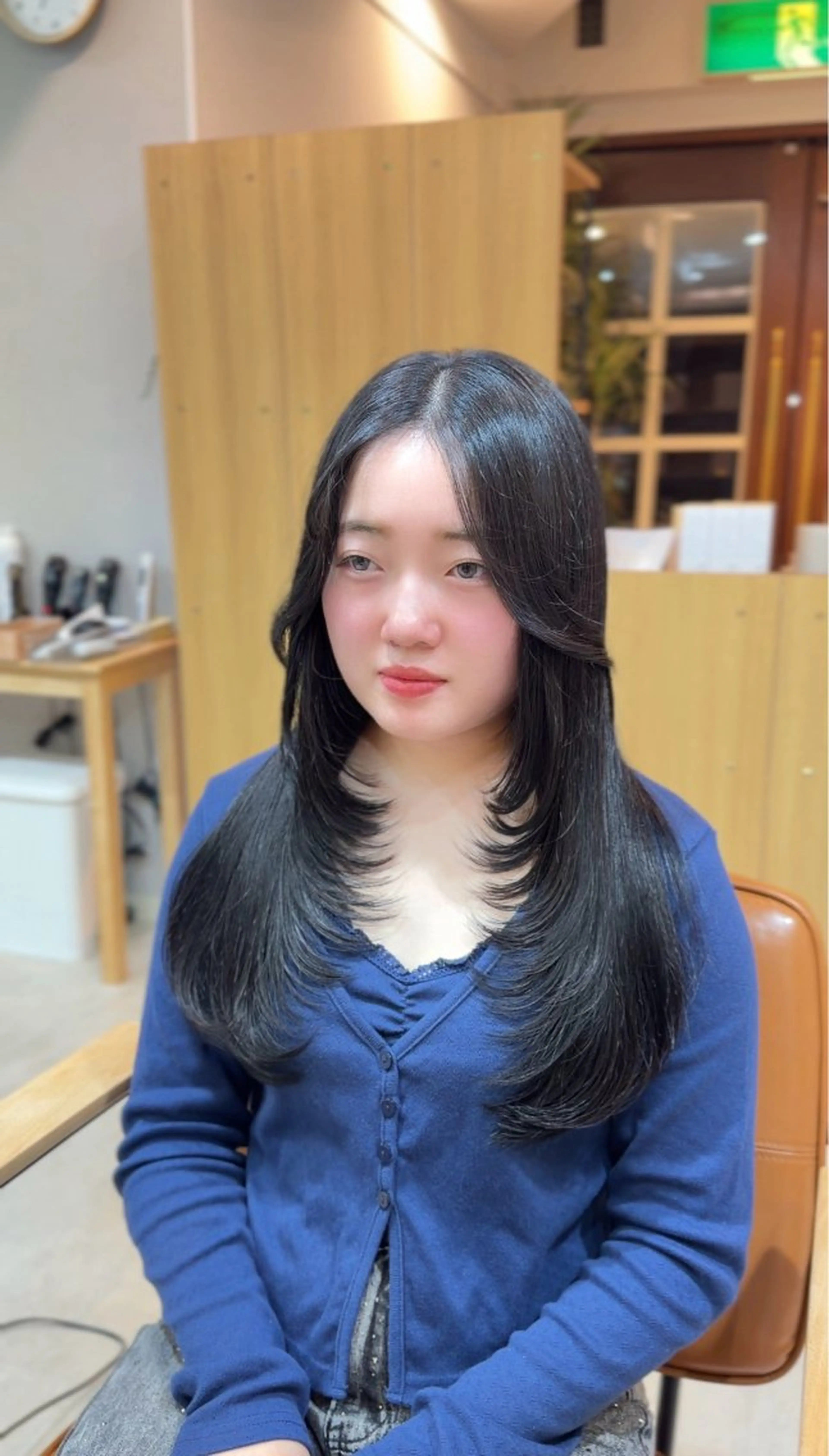 【迷った方はこちら👆🏻】☘️似合わせカット×艶感美容液カラー💎／髪質で選べるトリートメント♡の写真