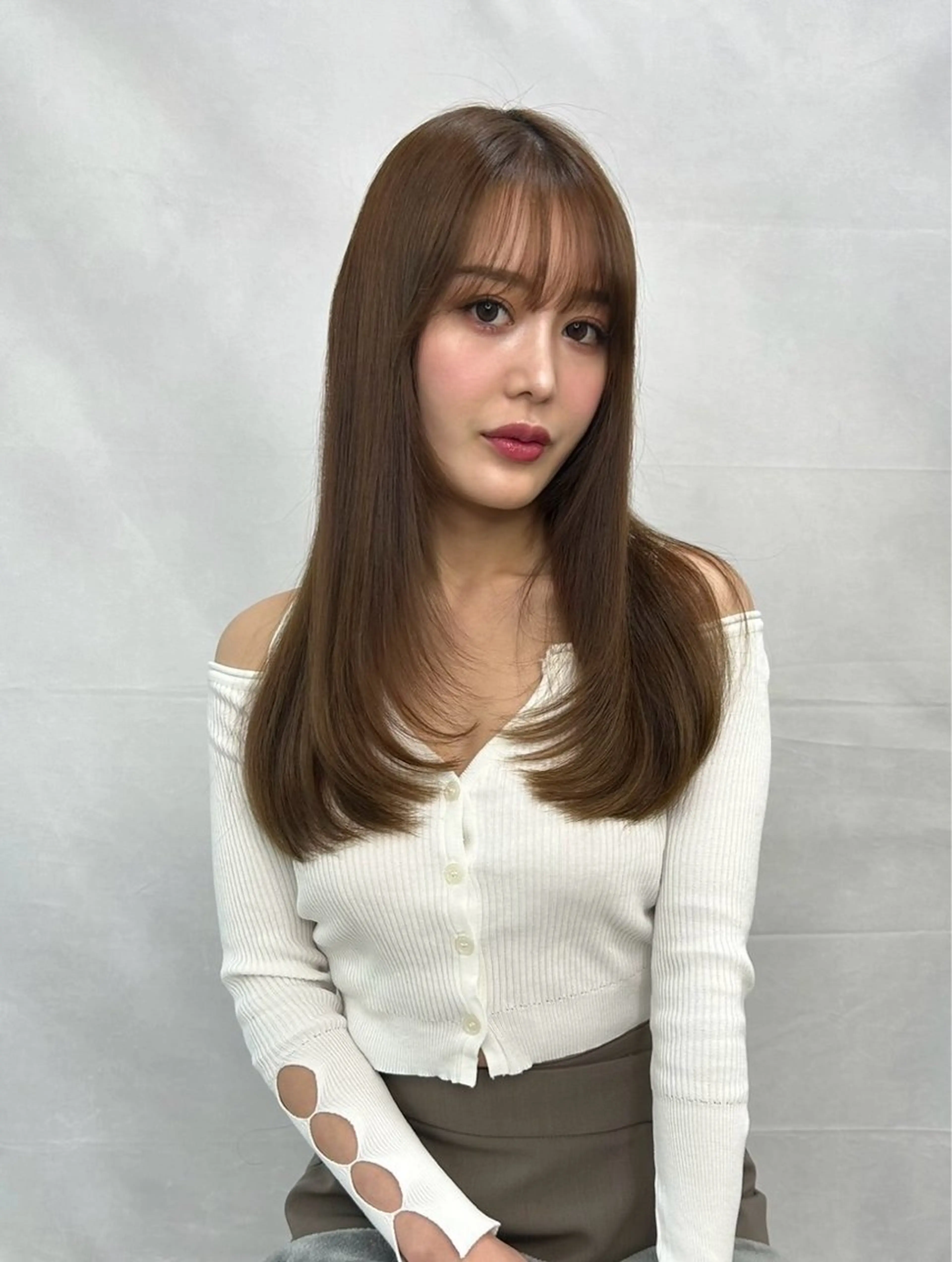 ミディアム カラー ハッシュカット レイヤー池袋のヘアスタイル