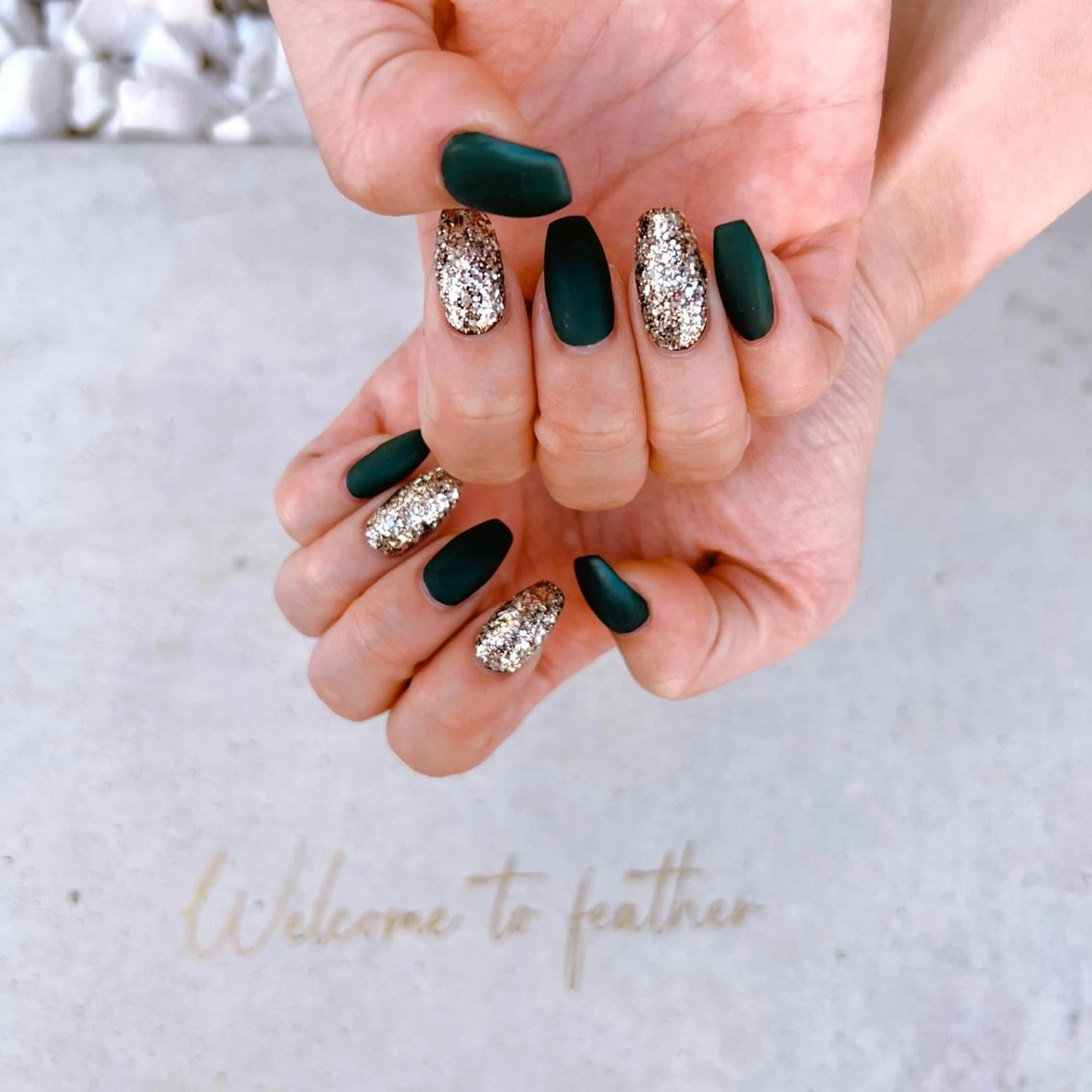 ネイル Feather MAIのマツエク・マツパデザイン