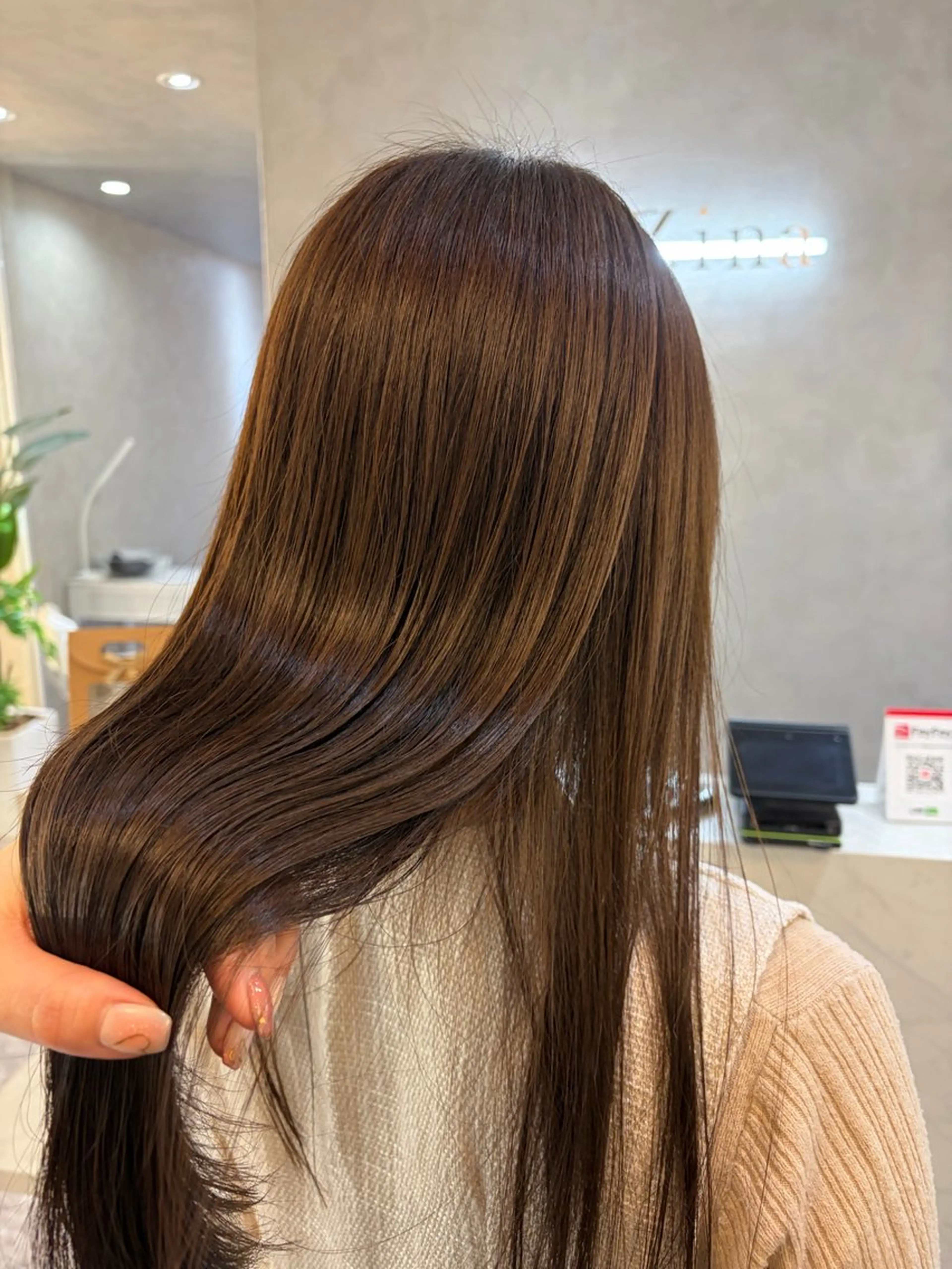 ミディアム カラー ベージュカラー ブリーチ 透明感カラー ブリーチなしカラー オリーブベージュ ヘアカラー Ayano‪‪🎀似 合わせ×透明感🎀のヘアスタイル