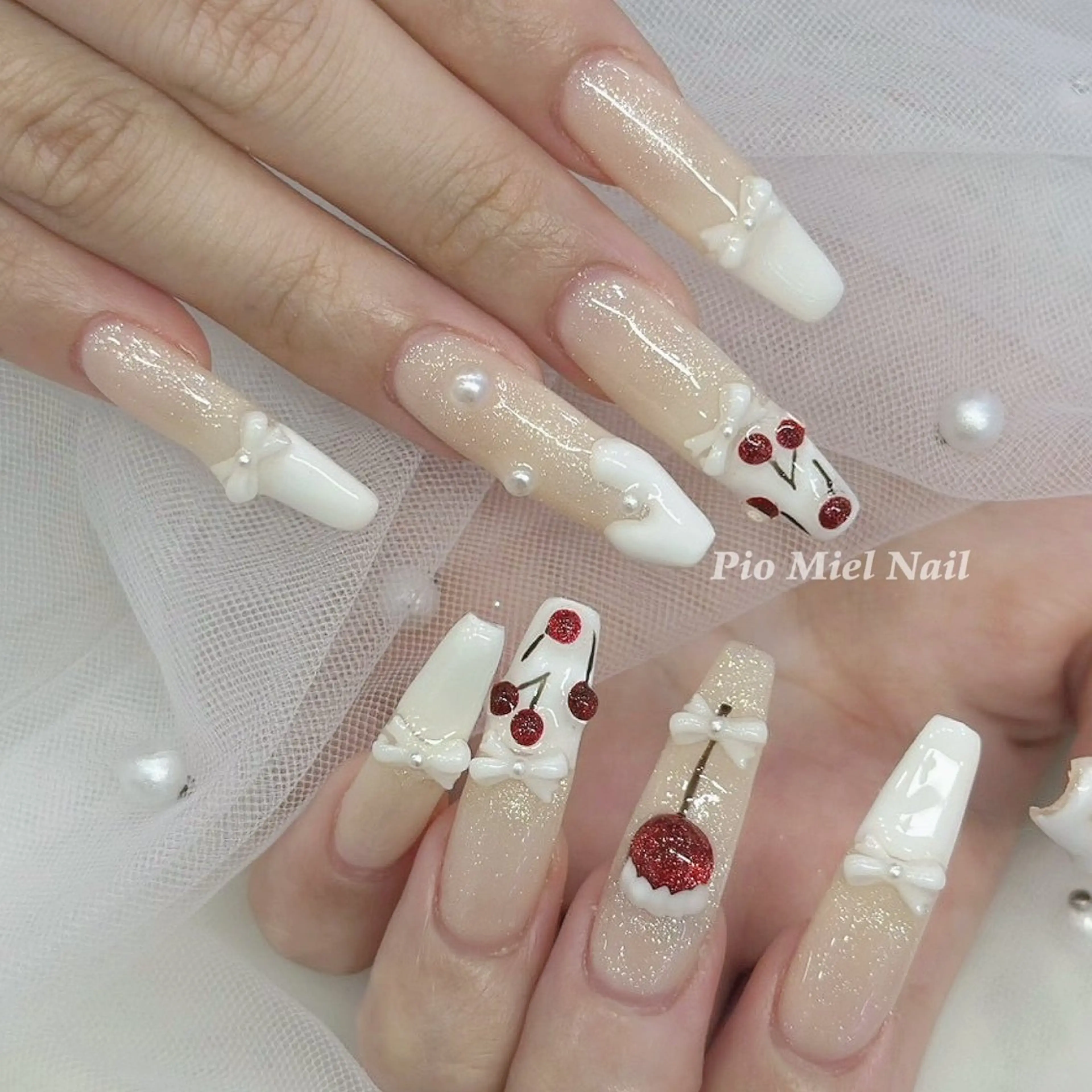 ネイル フレンチネイル 韓国ネイル マグネットネイル ニュアンスネイル ワンカラーネイル ハンドネイル ハンドケア Pio Mielのネイルデザイン