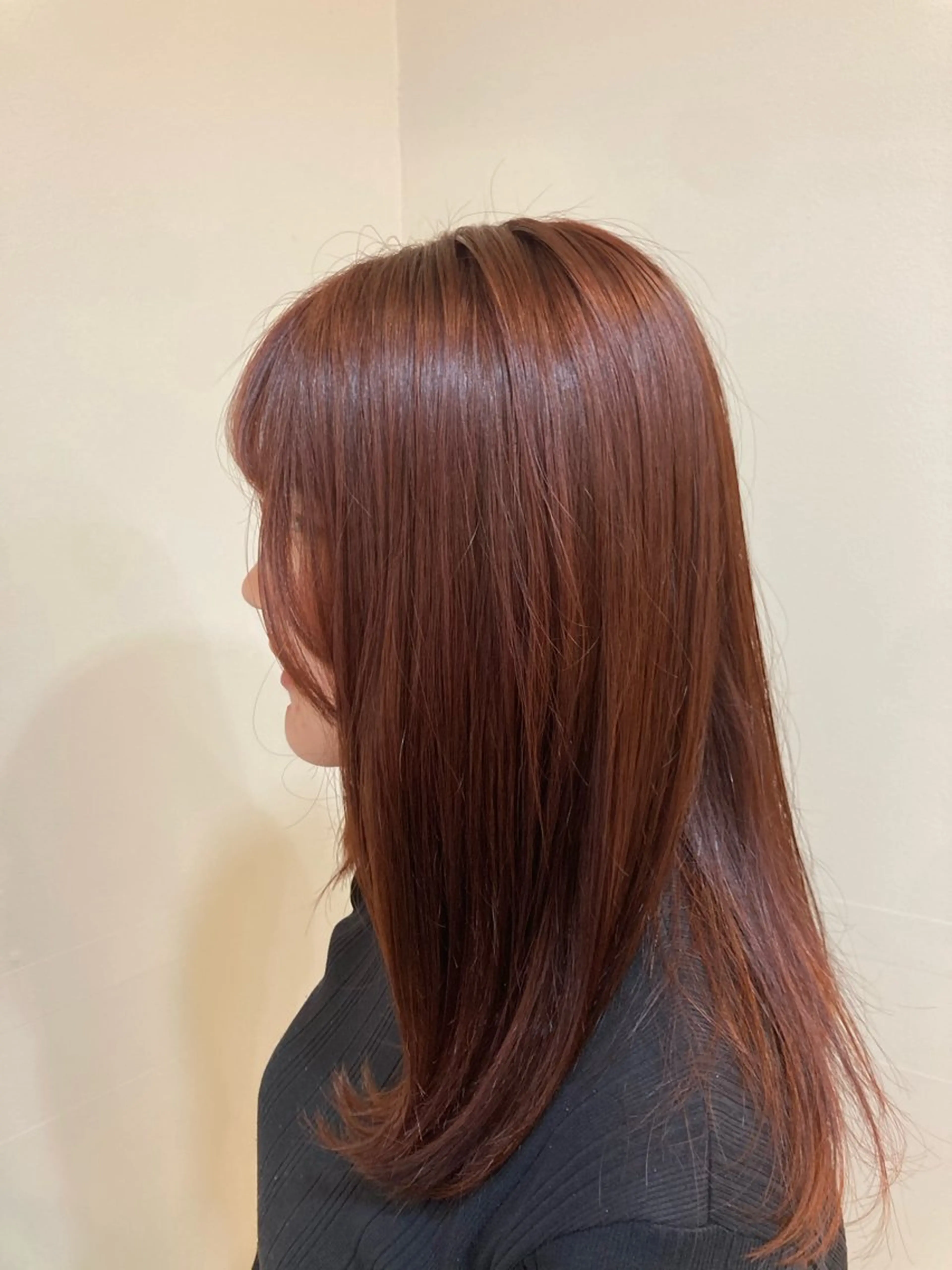 ミディアム カラー ヘアカラー 坂田 愛彩萌のヘアスタイル