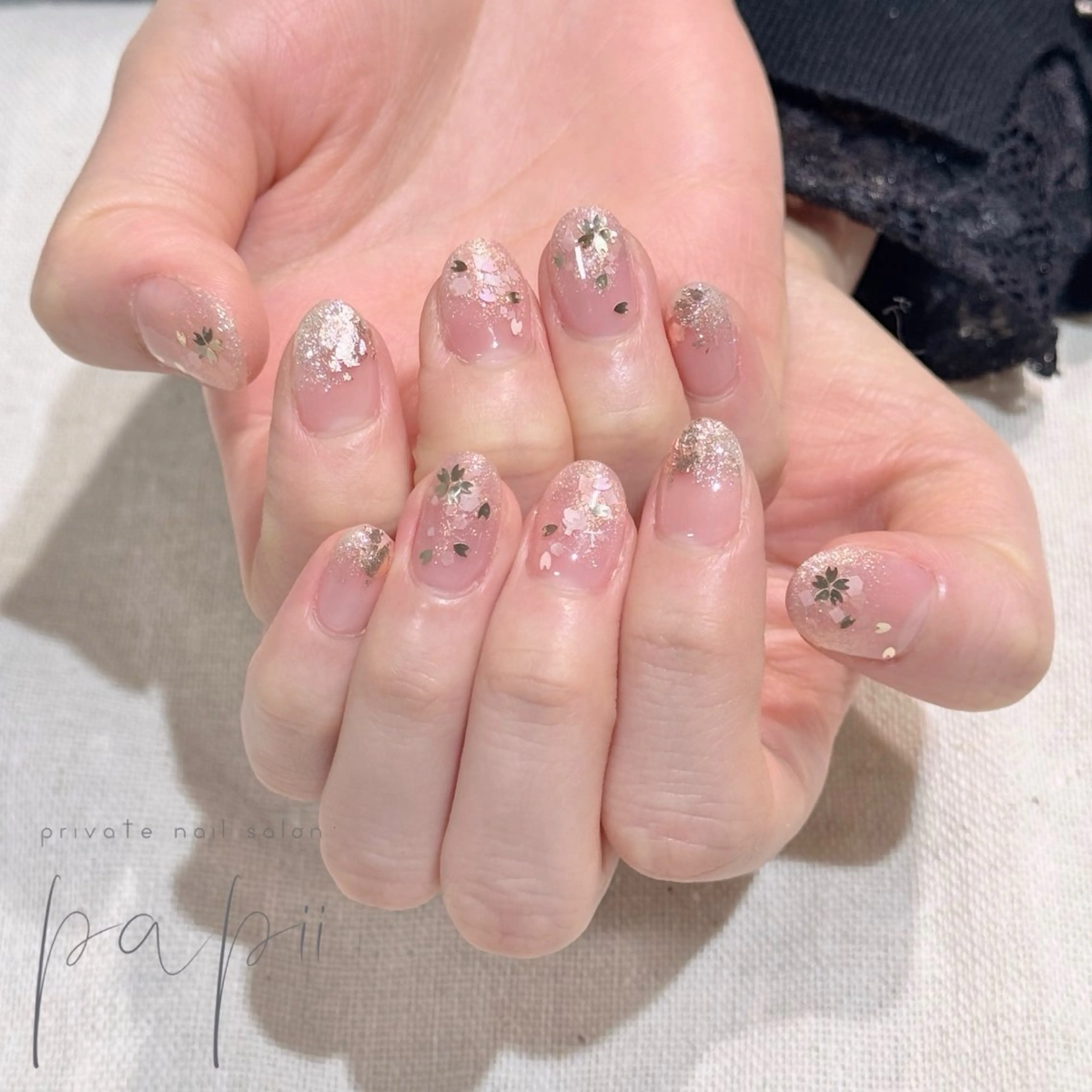 ネイル アートネイル 桜ネイル ジェルネイル シンプルネイル ハンドネイル private nail salon papii所属・papii☆ kurodaのネイルデザイン