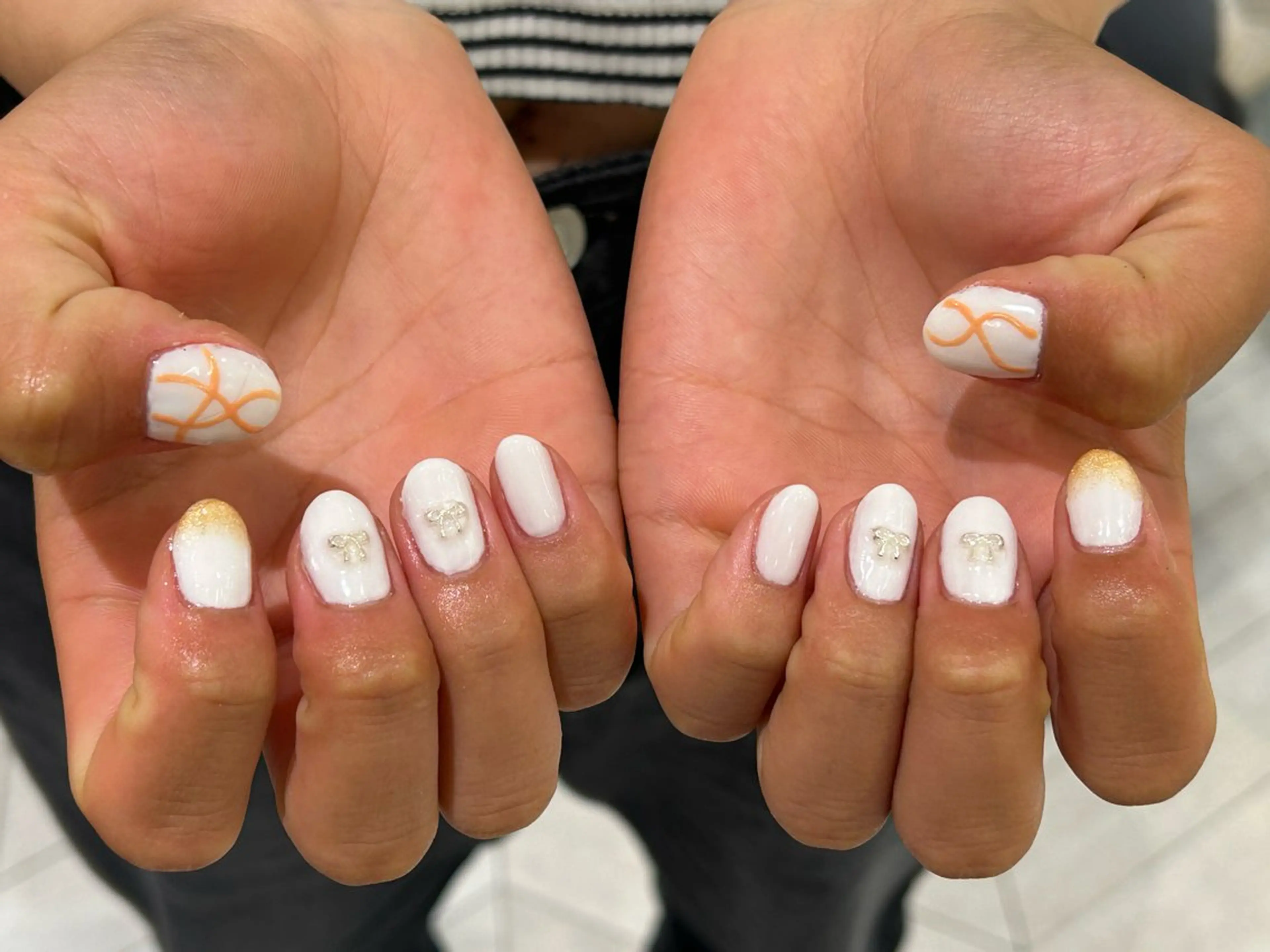 ネイル ꪆৎ平行アーチ ྀི ワカナの眉毛・アイブロウイメージ