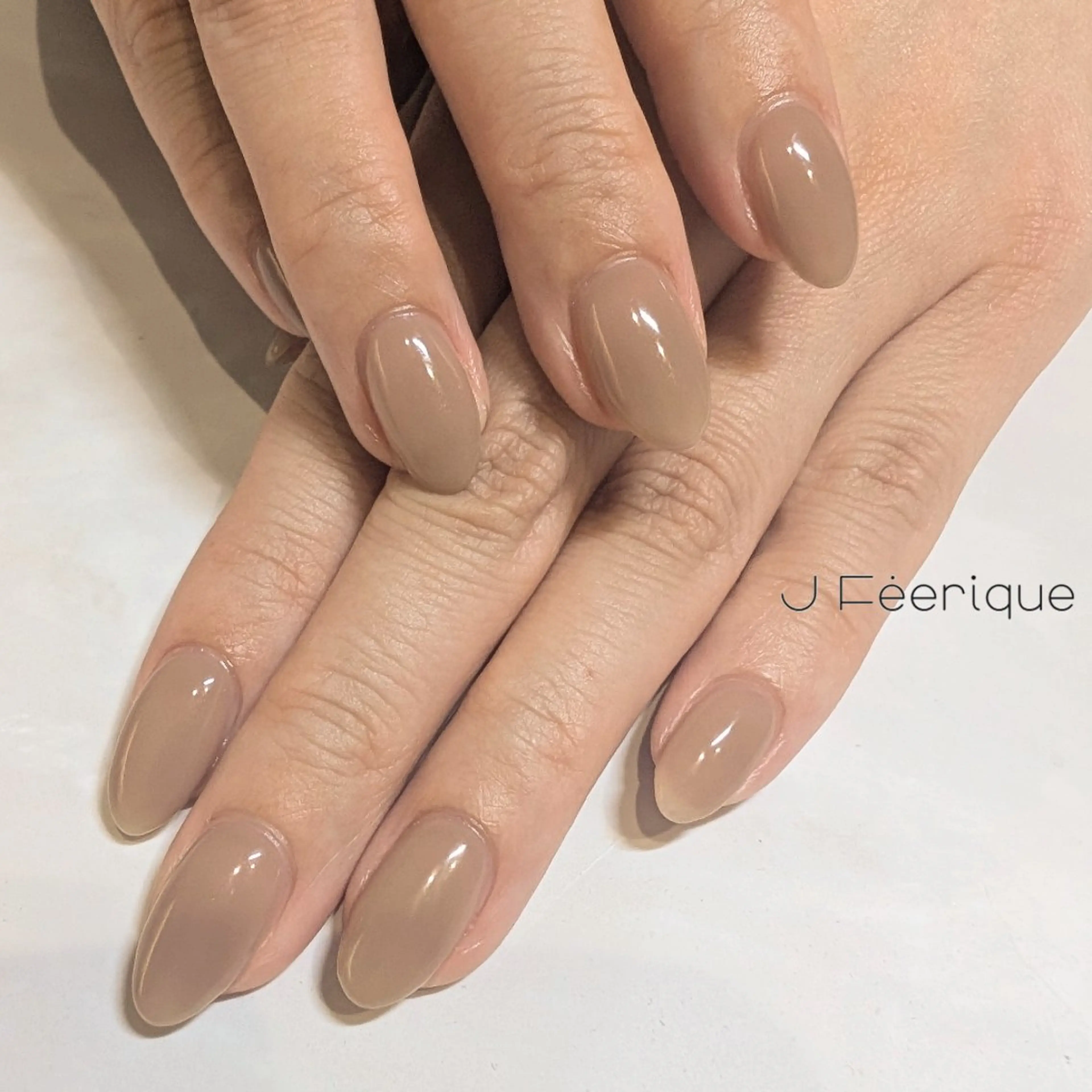 ネイル ハンドネイル ハンドケア Eri　歴8年　/ 南森町ネイル💅のネイルデザイン