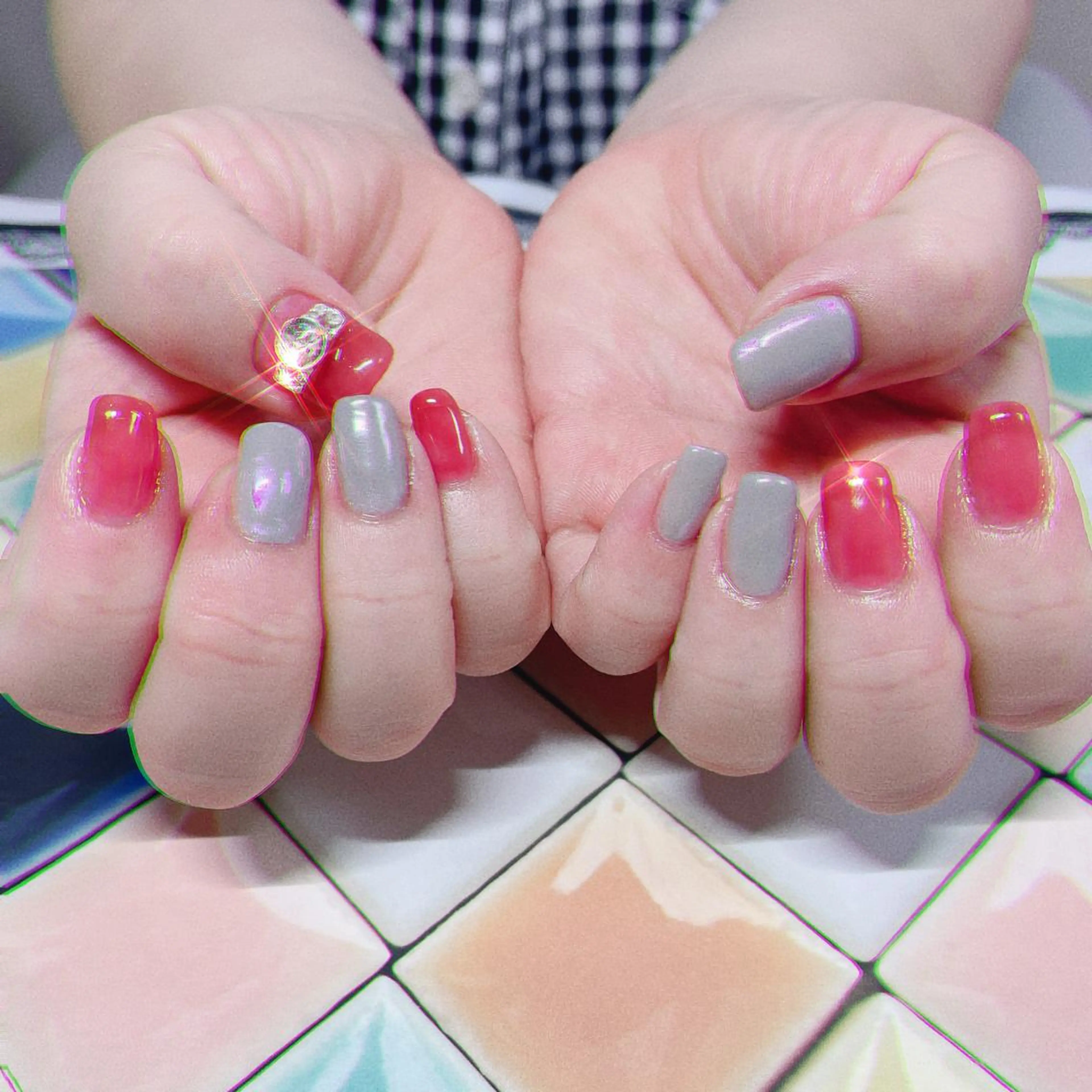 ネイル オーロラネイル ミラーネイル 奥園 良恵のネイルデザイン