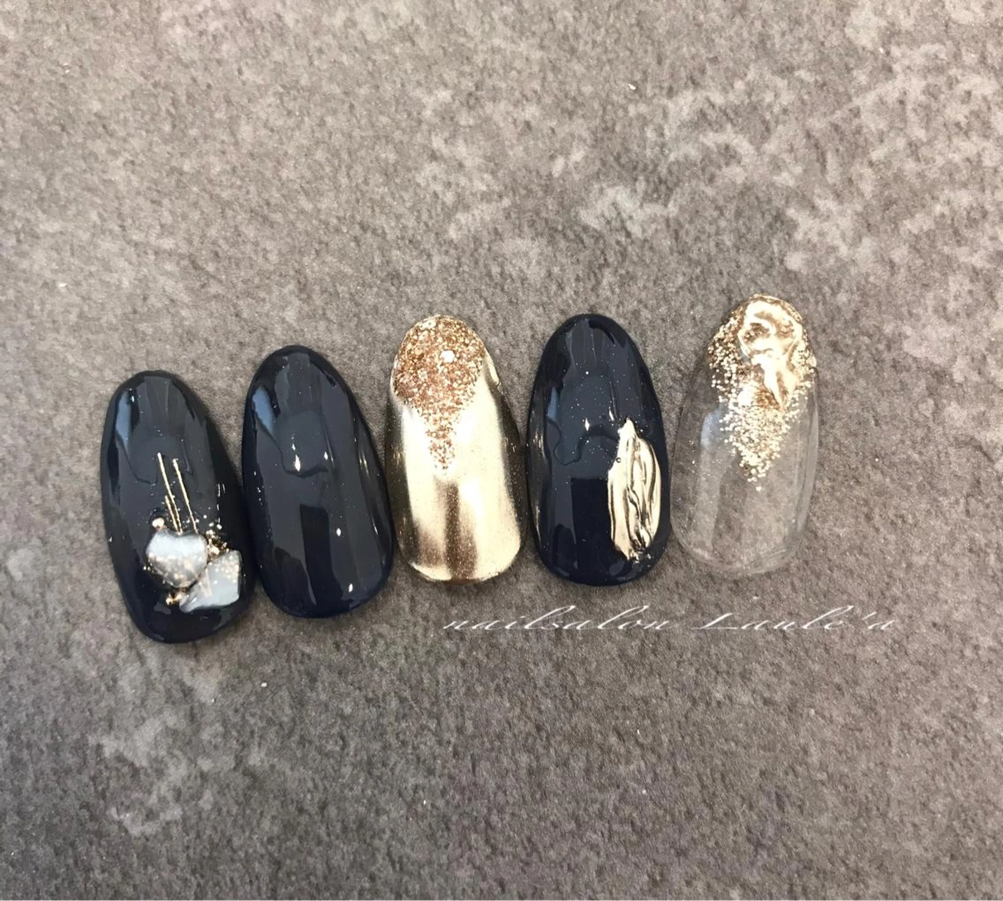 ネイル nailsalon Laule'aのネイルデザイン