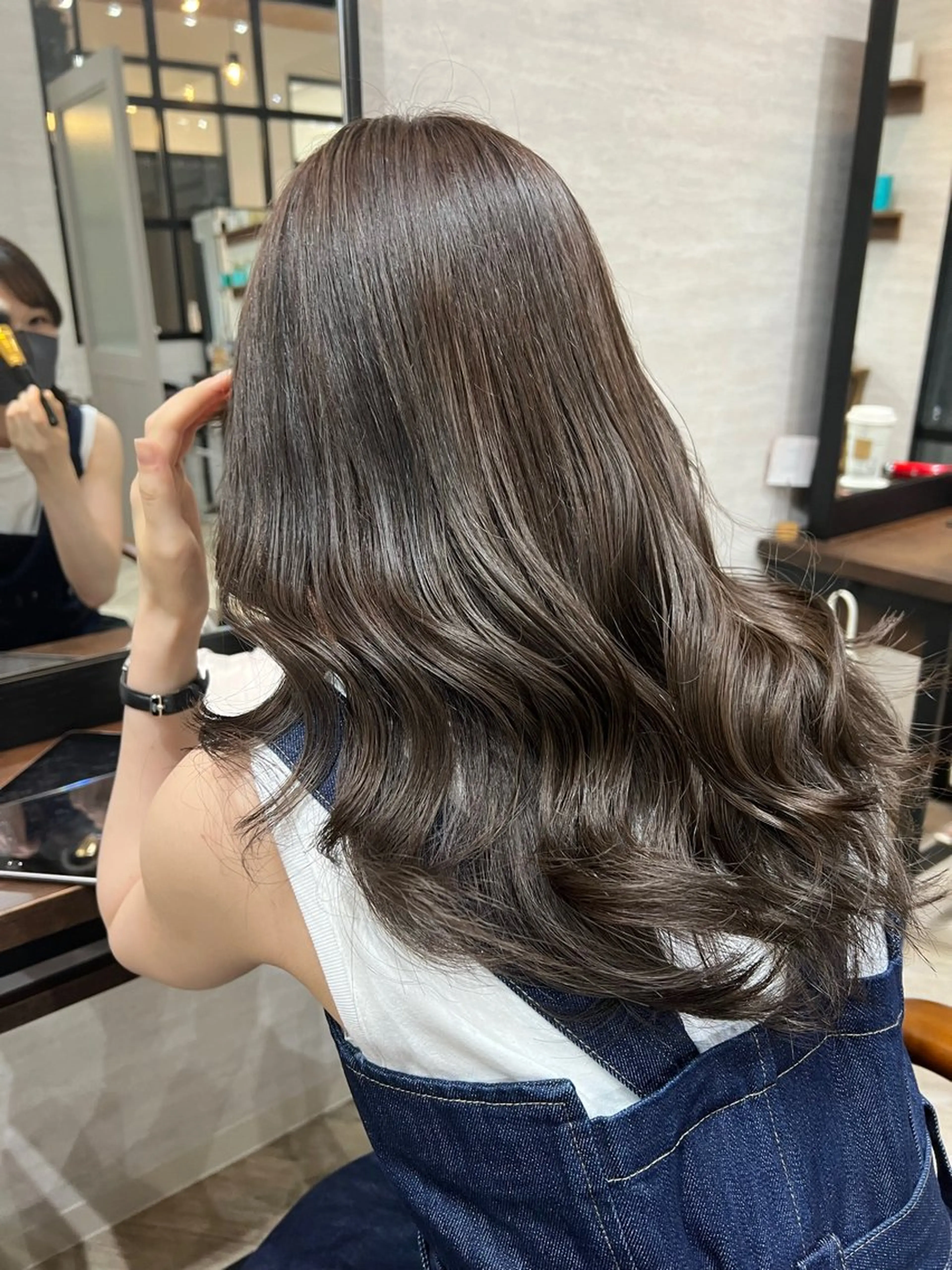 ロング カラー ダークグレー ダークグレージュ グレージュ カット ヘアカラー トリートメント 顔まわり職人🇰🇷 韓国ヘア/KAITOのヘアスタイル