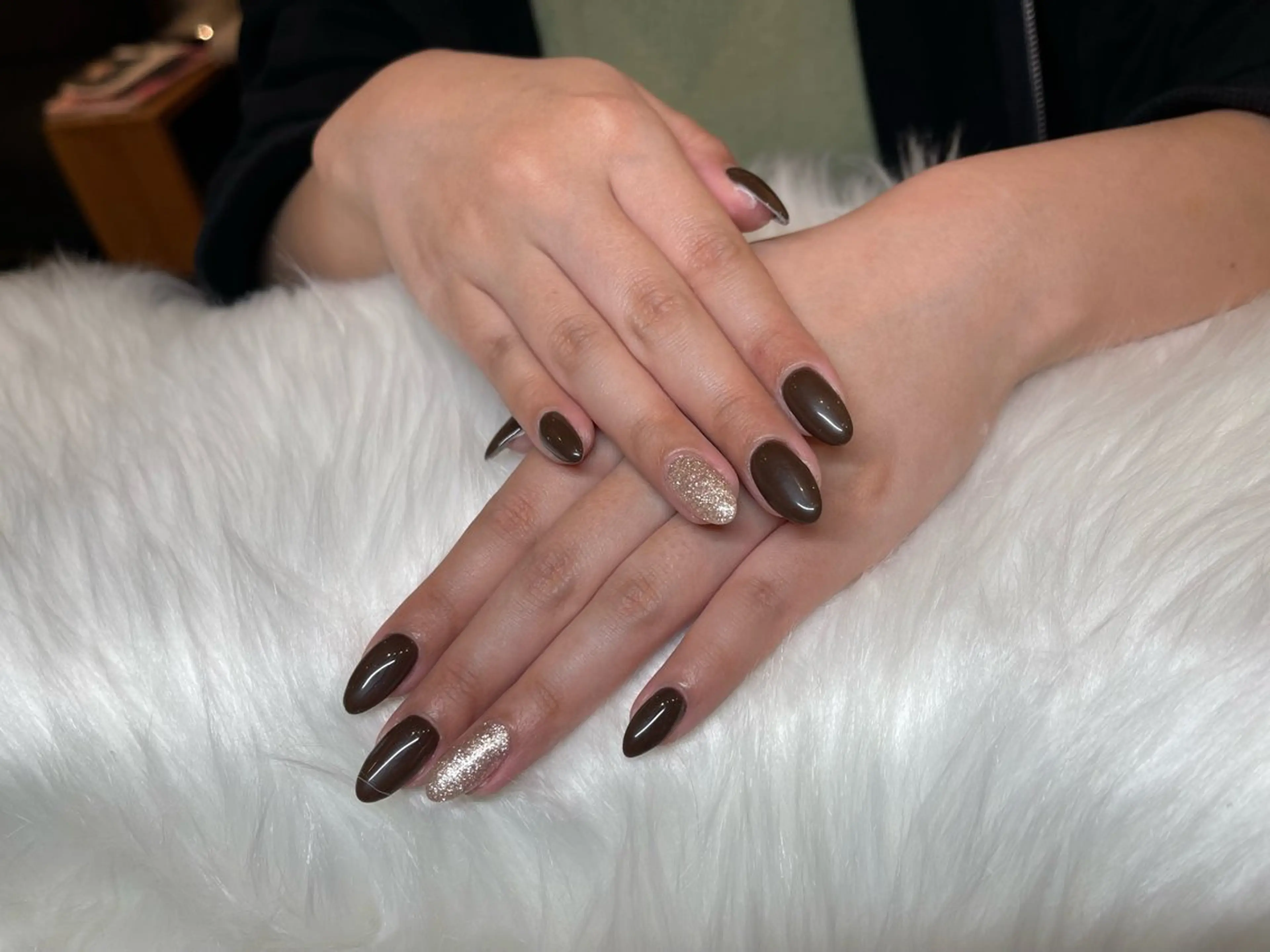 顔脱毛➕ネイルワンカラーの写真