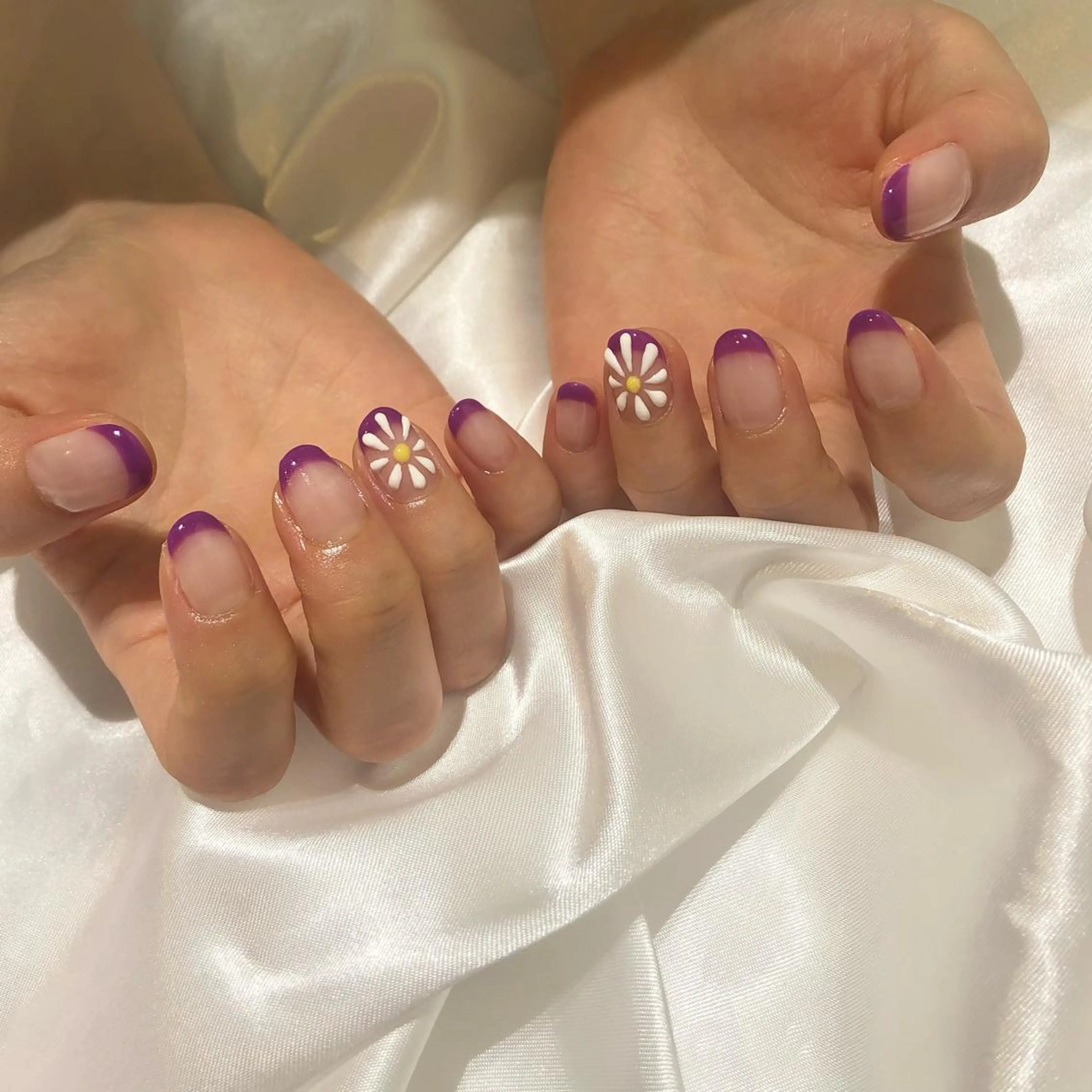 ネイル classic 新横浜所属・山田 暉のネイルデザイン