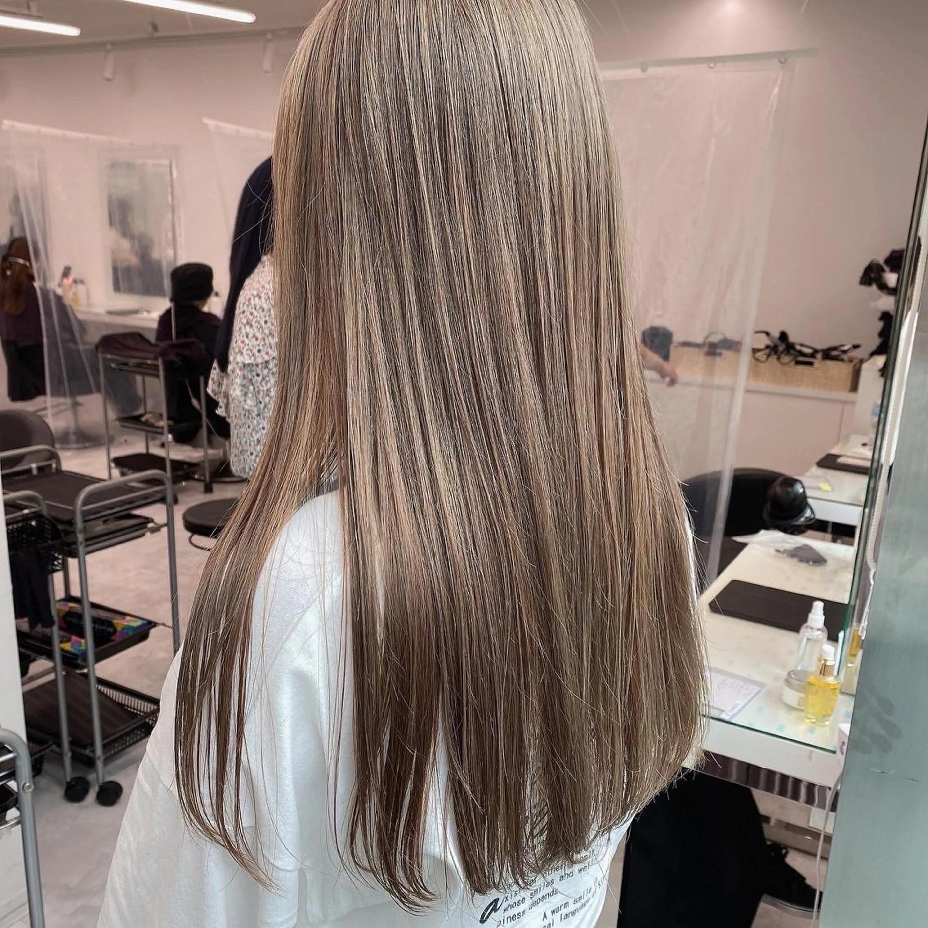 ロング カラー ヘアアレンジ 透明感ラベンダー💗 SHOのヘアスタイル