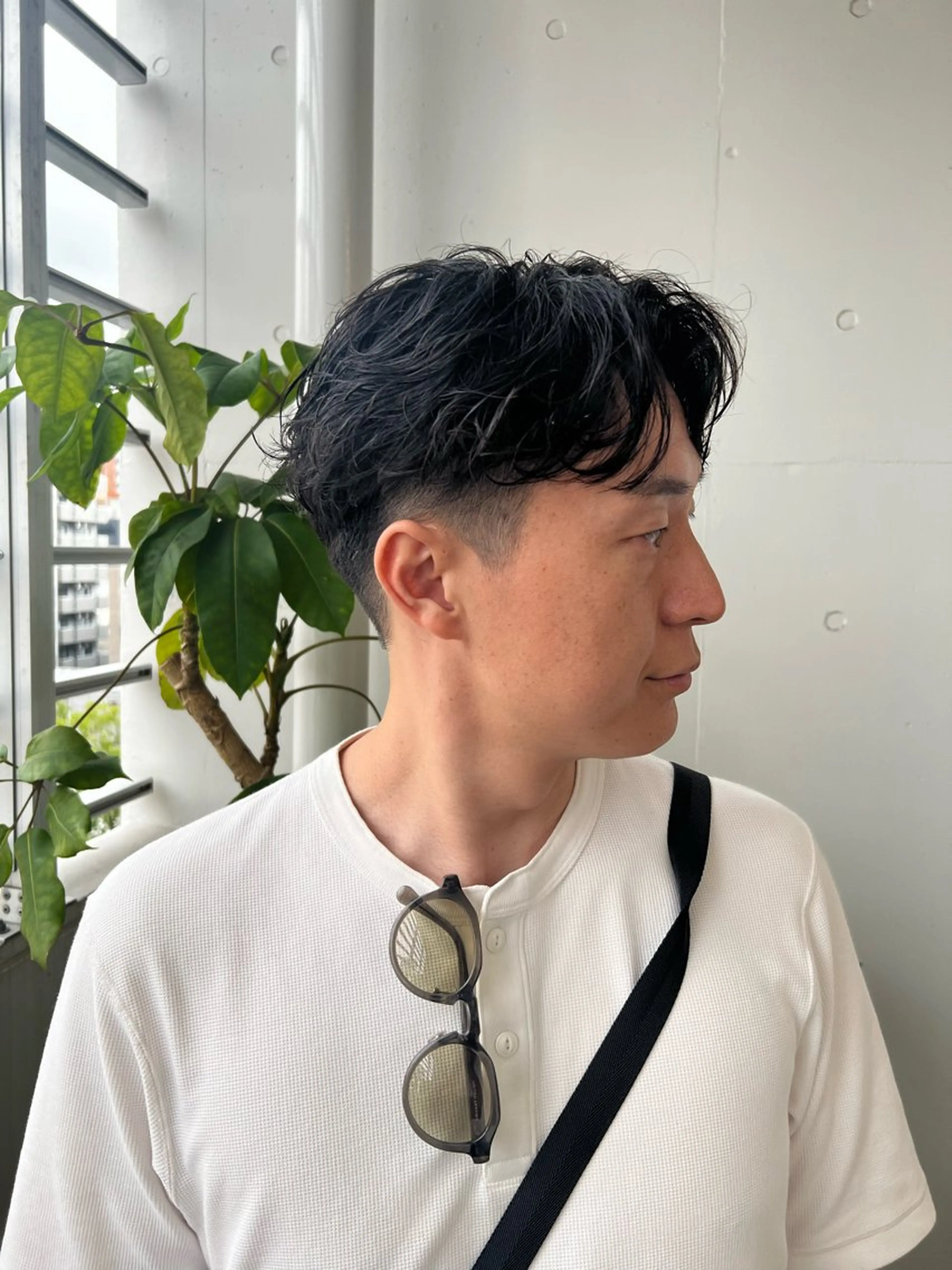 ミディアム パーマ メンズ ミディアムパーマ メンズパーマ スパイラルパーマ カット パーマ spin-off shift所属・メンズ特化美容師 /たけしのヘアスタイル