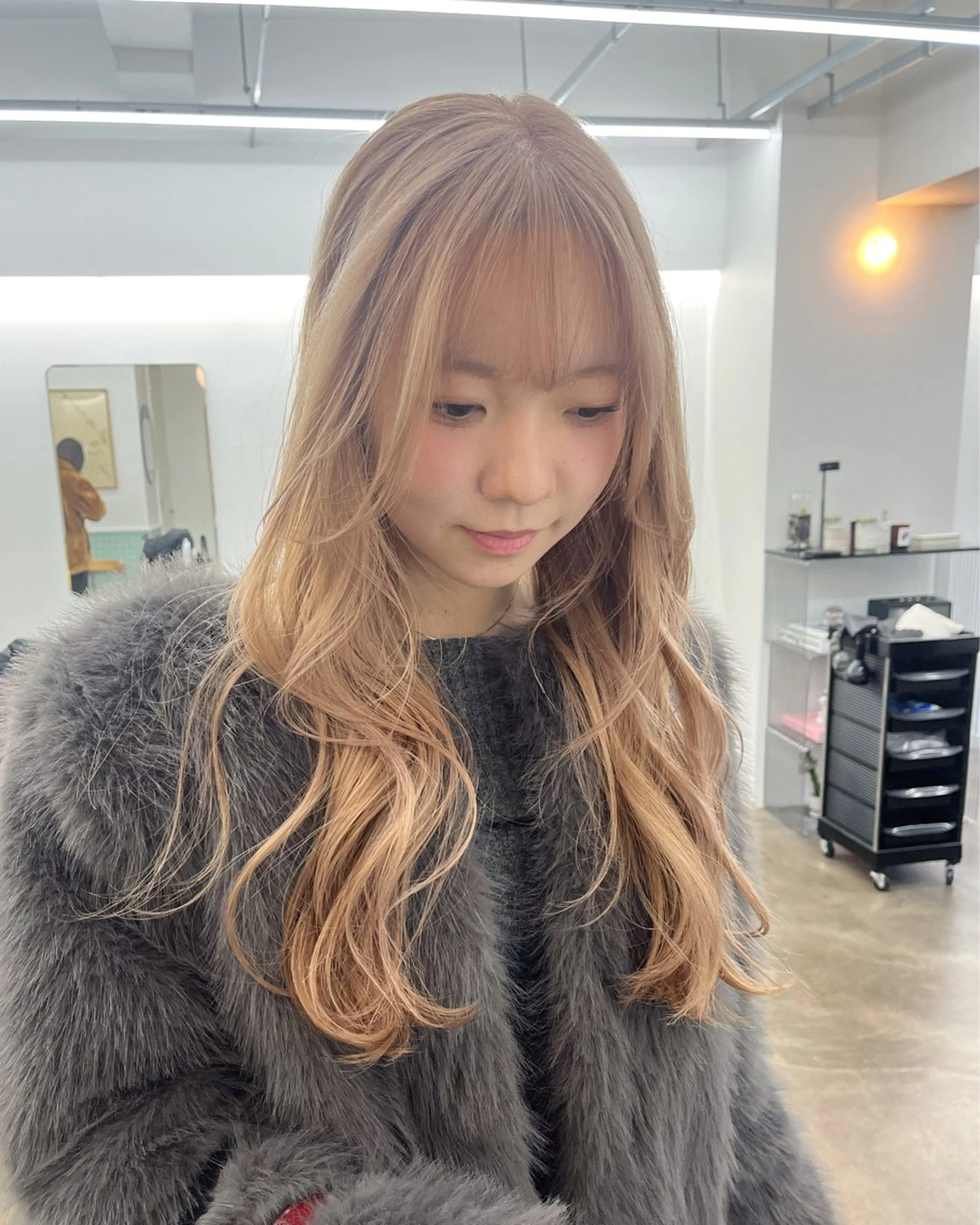 セミロング カラー 抜け感ハイトーン / ケアブリーチ/ユウキのヘアスタイル