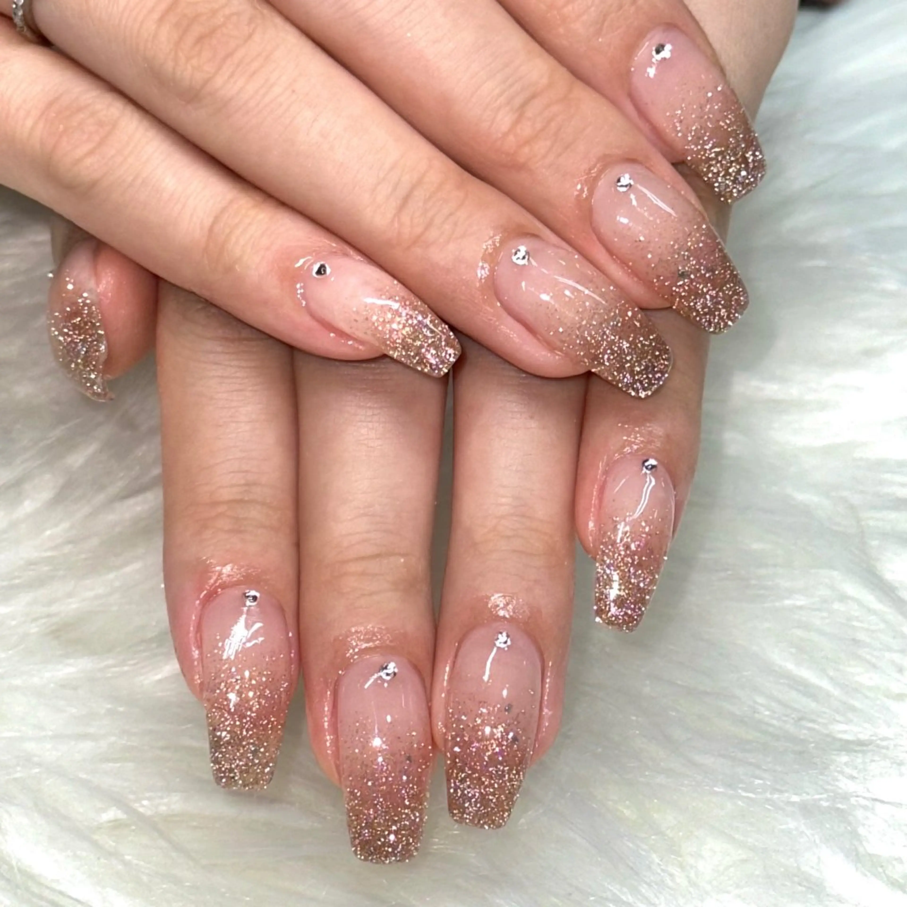 ネイル フラッシュネイル キラキラネイル Bianca浦和西口 Takenouchiのネイルデザイン