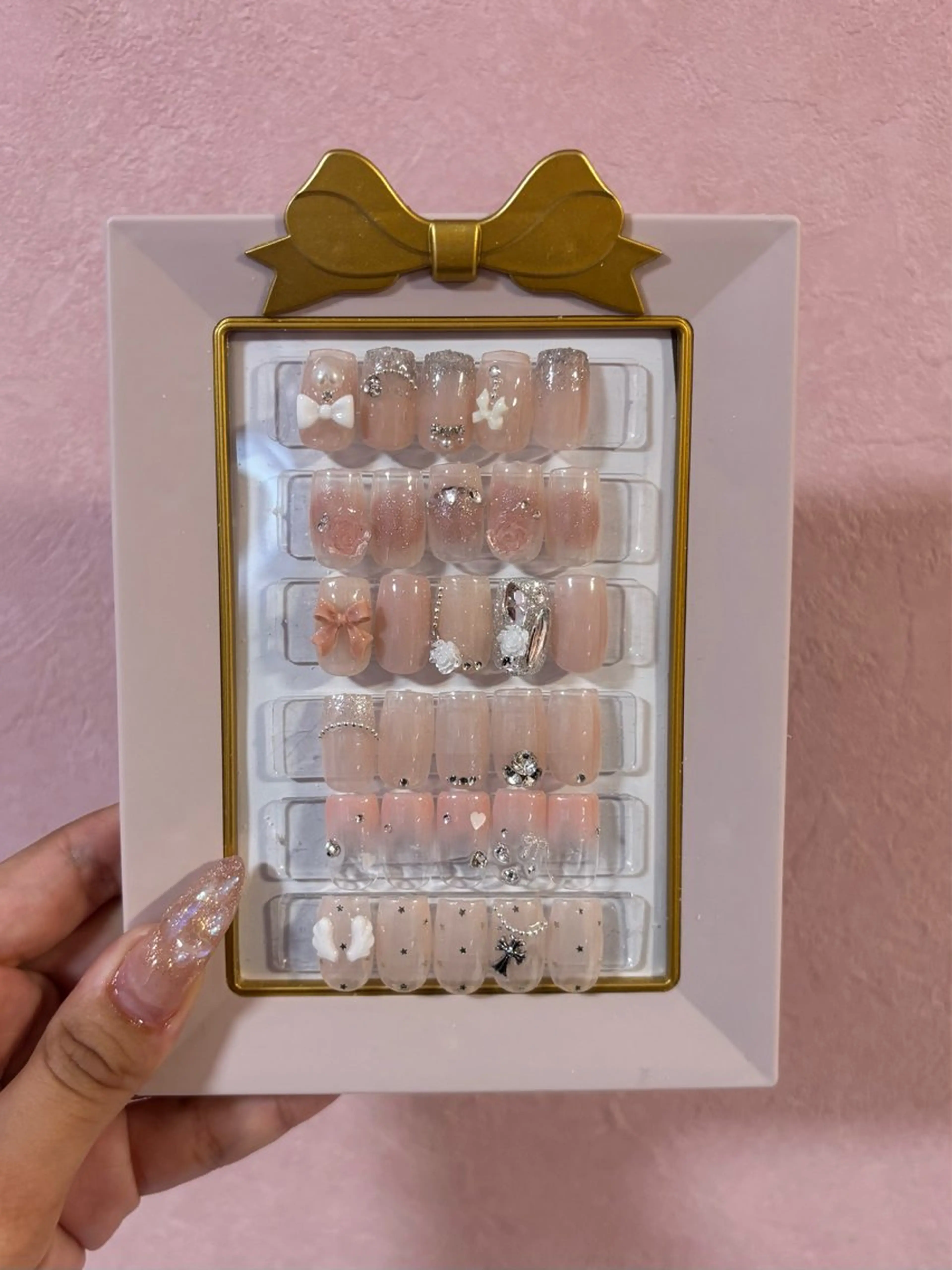 ネイル ハンドネイル EmaNail豊中店所属・EmaNail 🐈アヤネのネイルデザイン