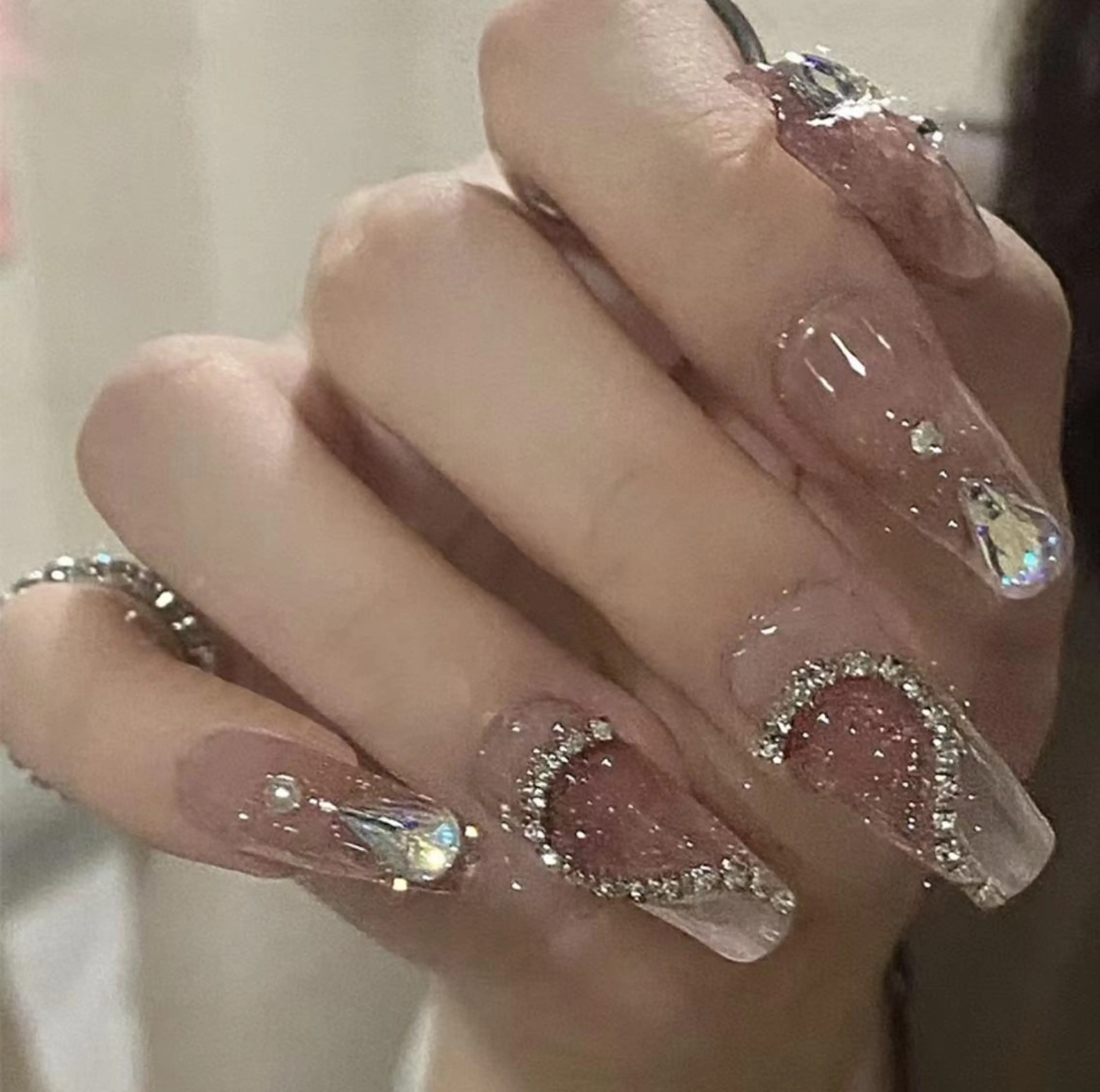 ネイル Nini Nail Salonのネイルデザイン