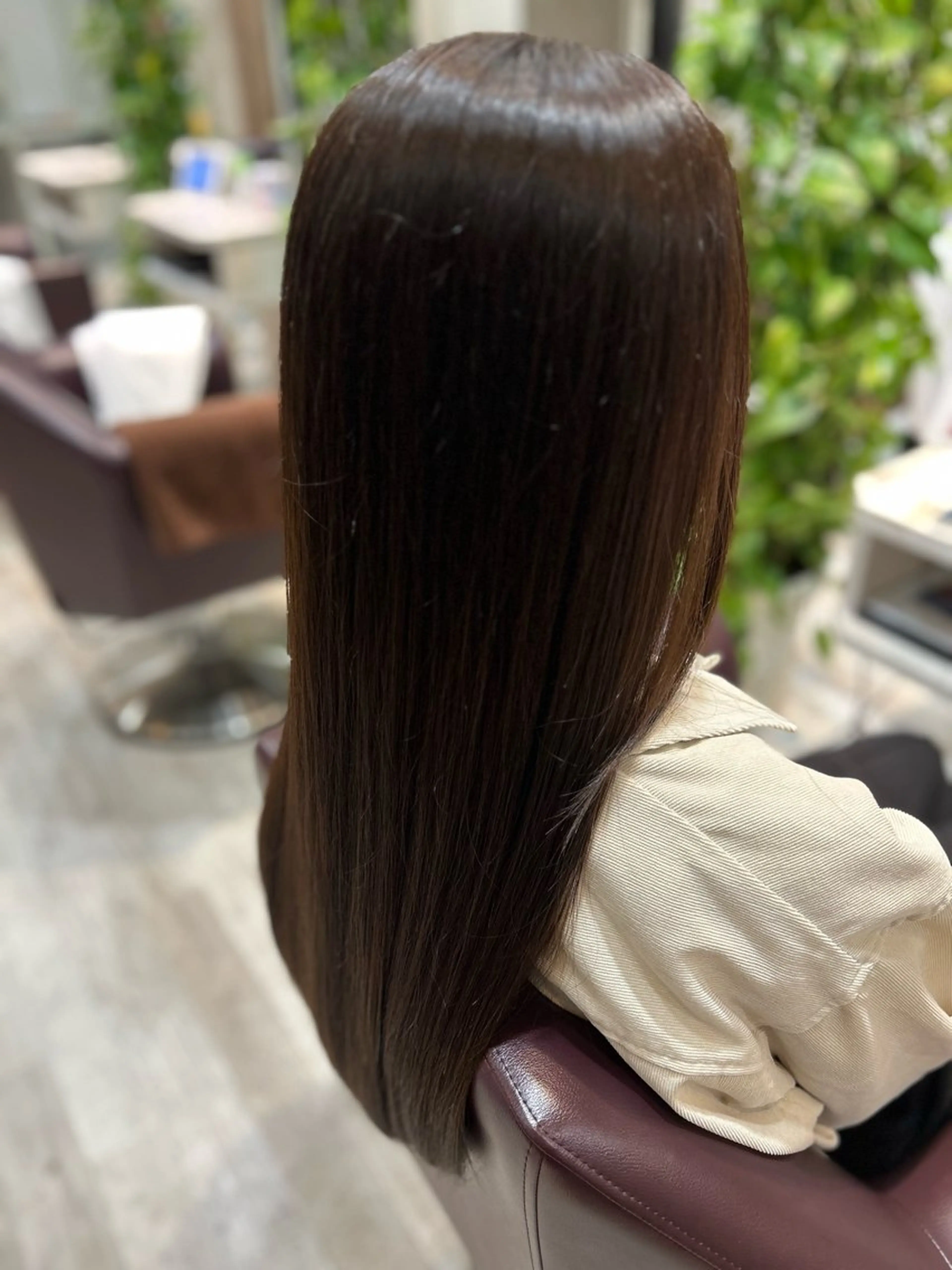 ロング カラー グレージュ オリーブグレージュ オリーブグレー Breath by first 富谷【ブレス バイ ファースト 富谷】所属・田口 舞衣のヘアスタイル