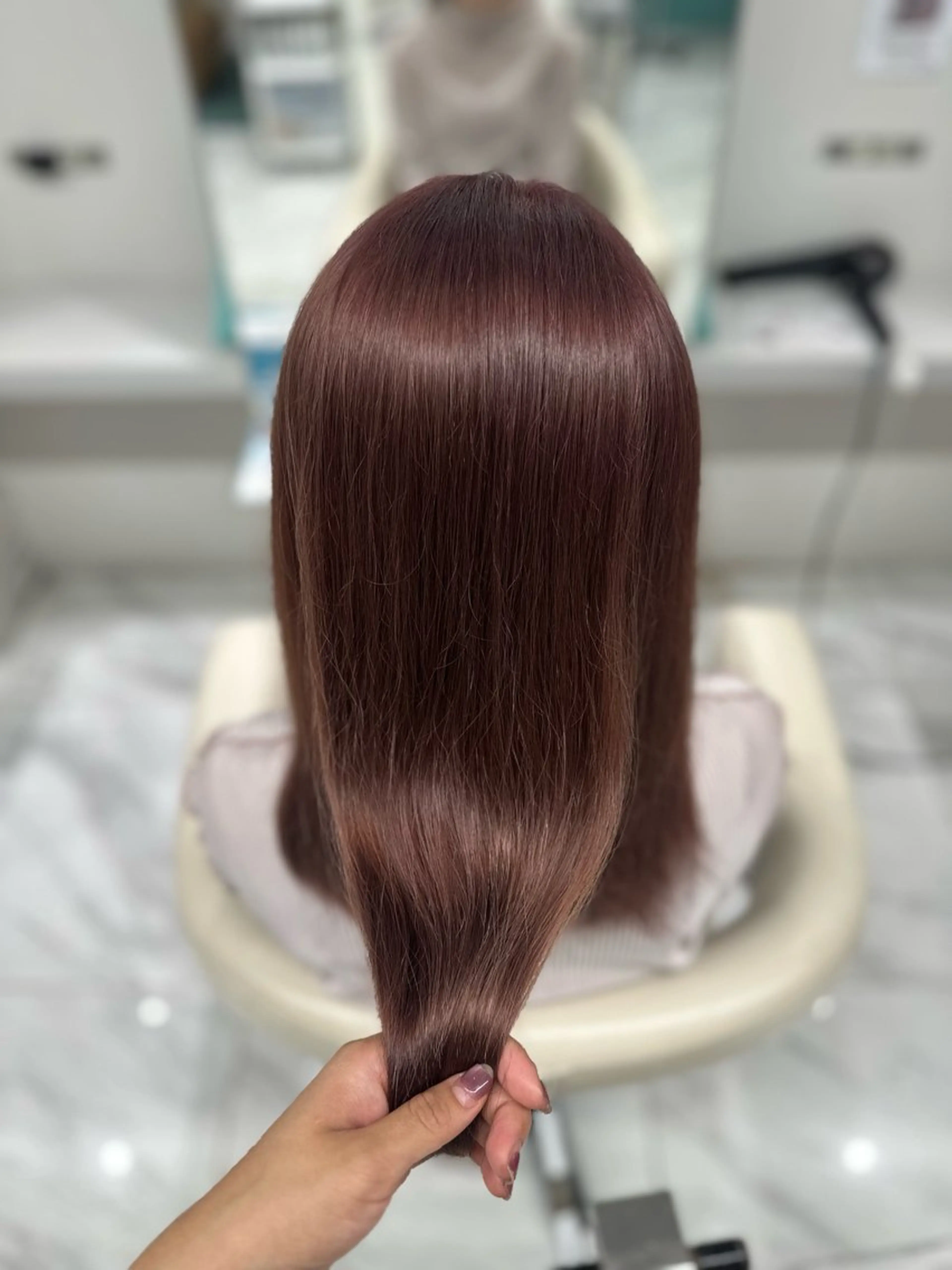 ミディアム カラー ヘアカラー トリートメント LeeHorie MIUのヘアスタイル