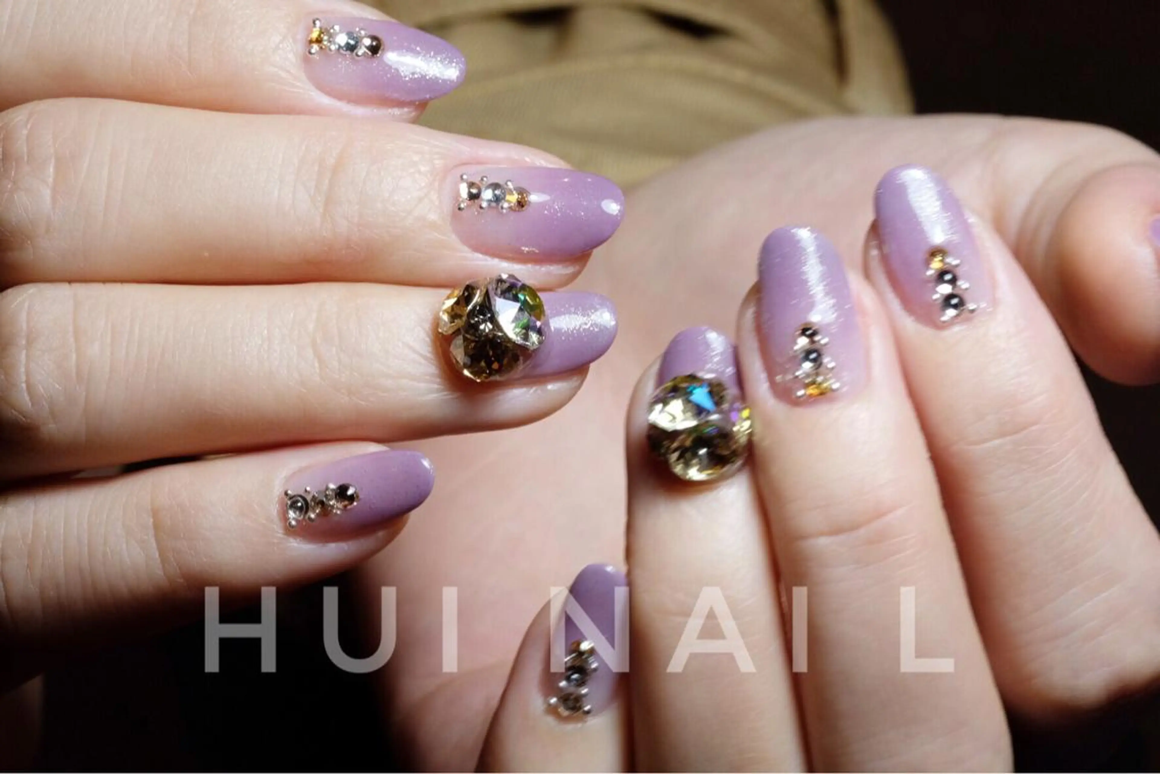 ミディアム めぐみのネイルサロン 惠のネイルデザイン