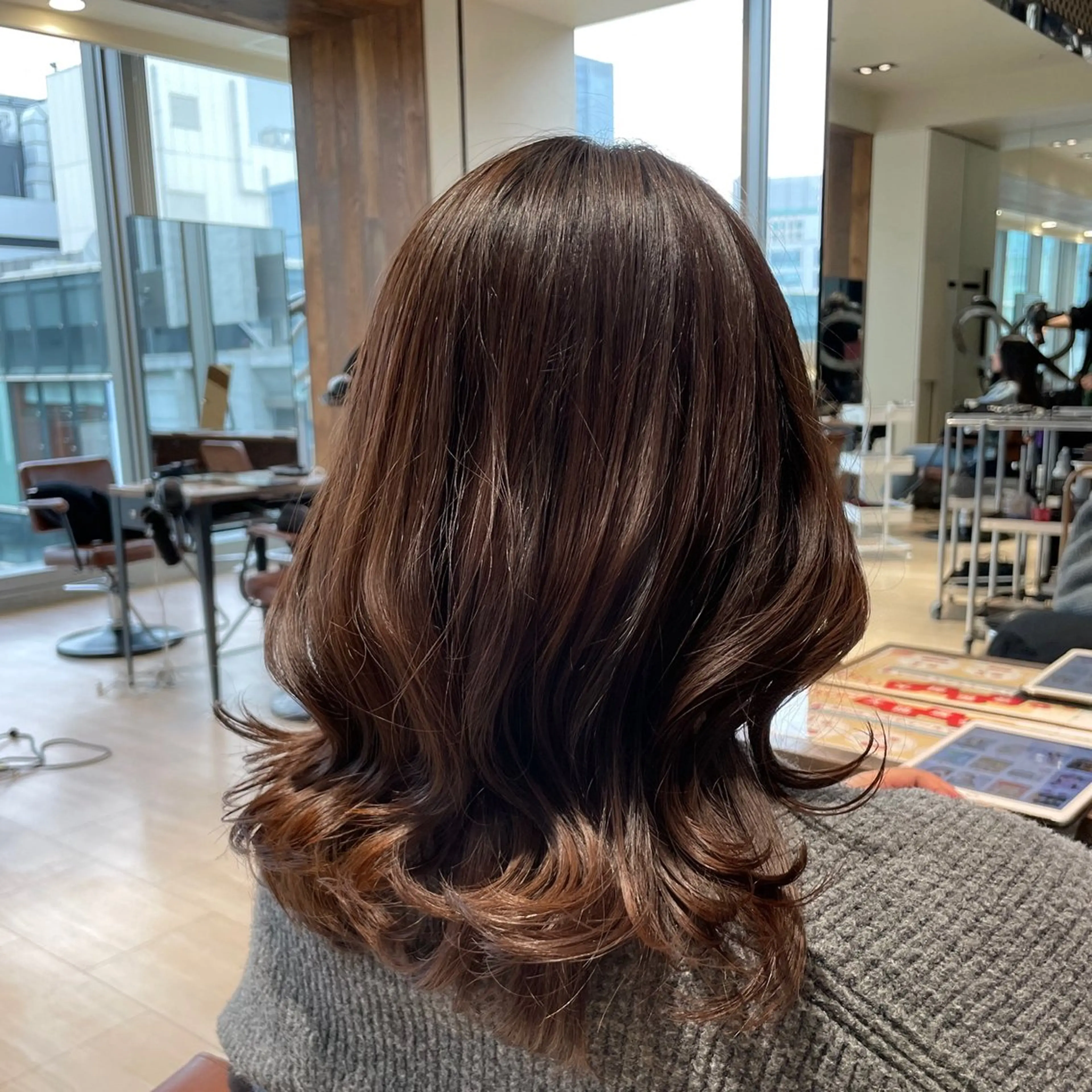 ミディアム 韓国風ヘア ヘアセット 艶カラー/アレンジ/ はまぐちうみのヘアスタイル