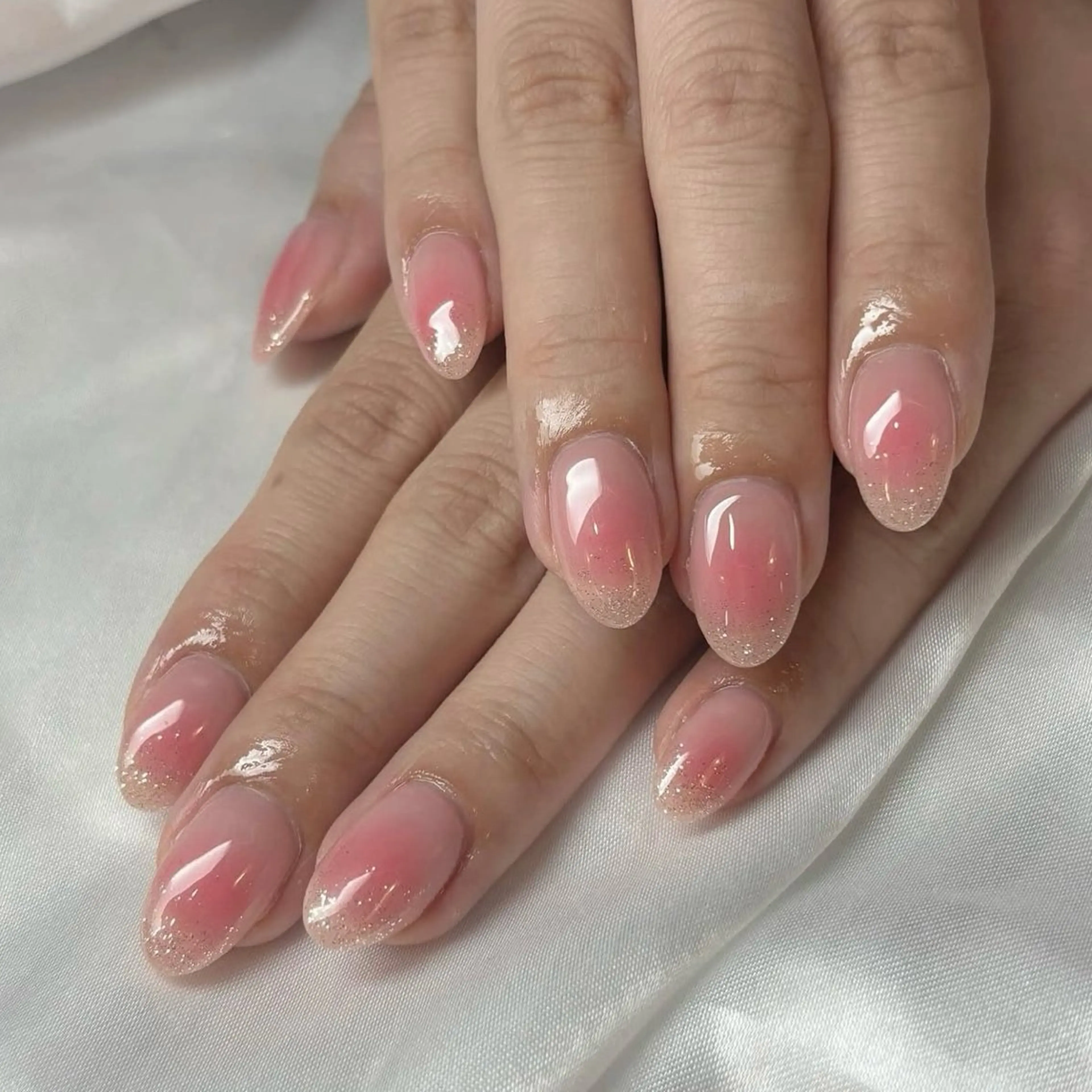 カラー 奥山 恵美のネイルデザイン