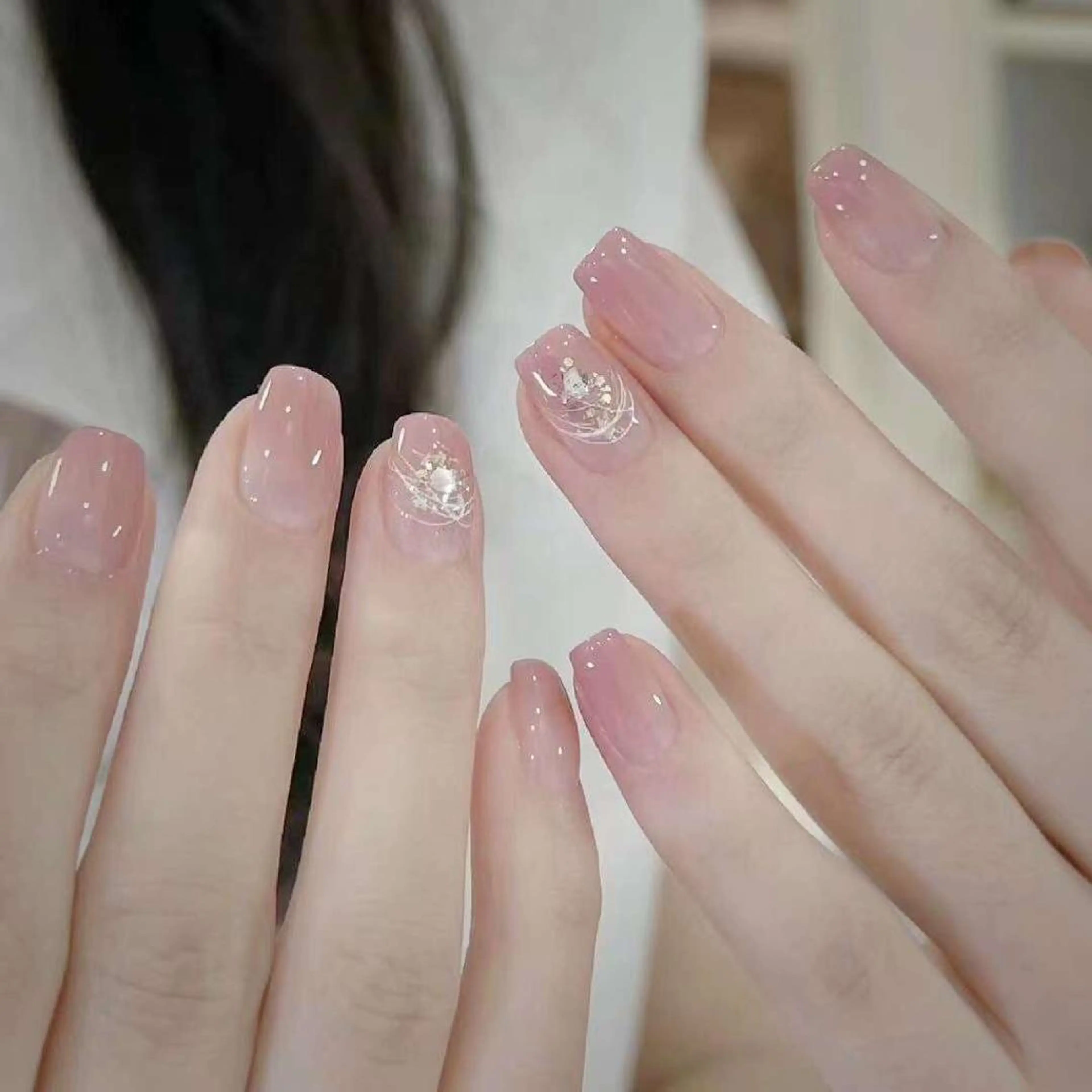 ネイル ハンドネイル VIVIAN リサのネイルデザイン