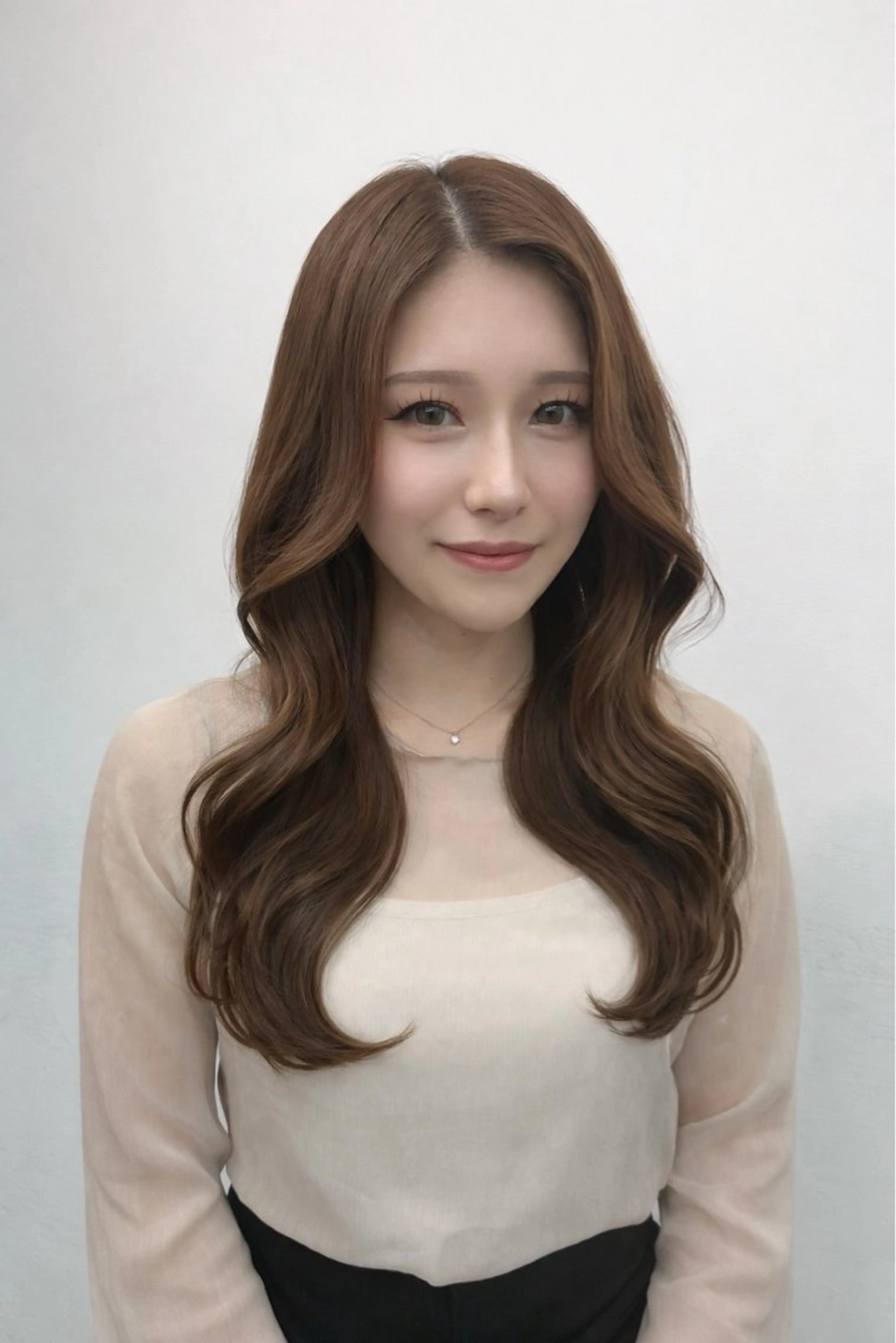 ロング ヘアカラー ベージュ/髪質改善 サラサ💟のヘアスタイル