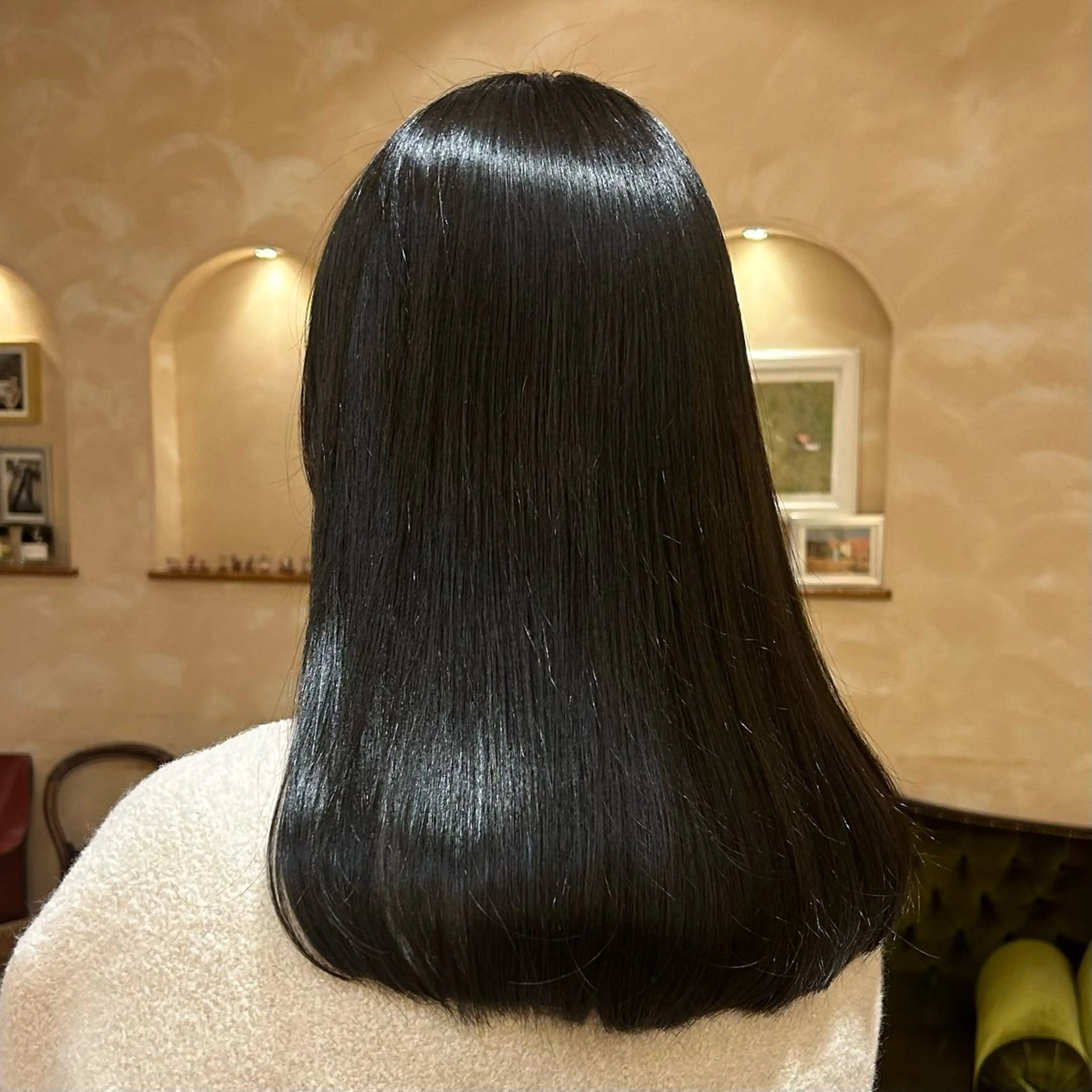 カラー ブラウンカラー オリーブブラウン BEAUTRIUM265所属・髙橋 采来のヘアスタイル