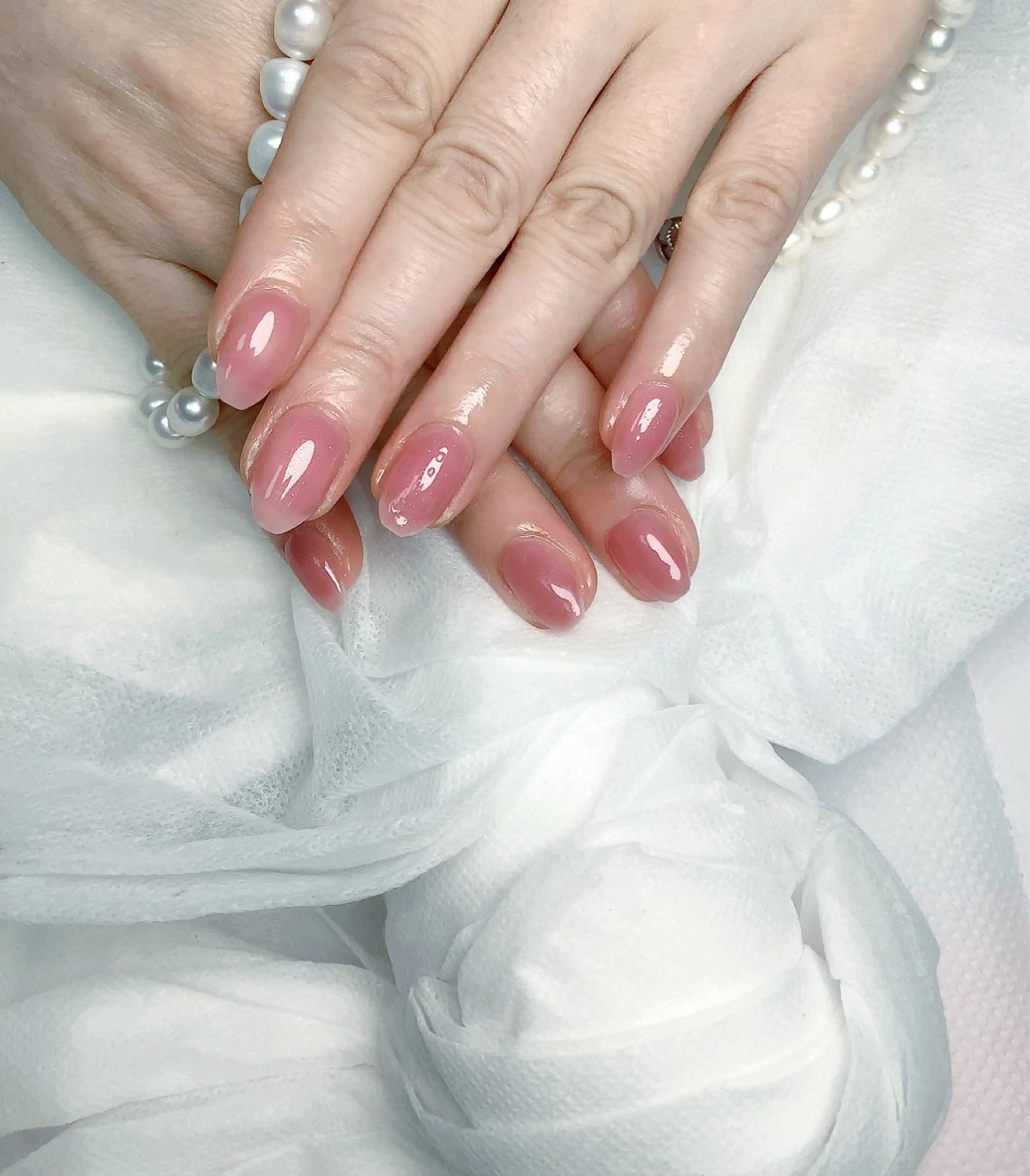 ネイル pink ladyサロン所属・べ にのネイルデザイン