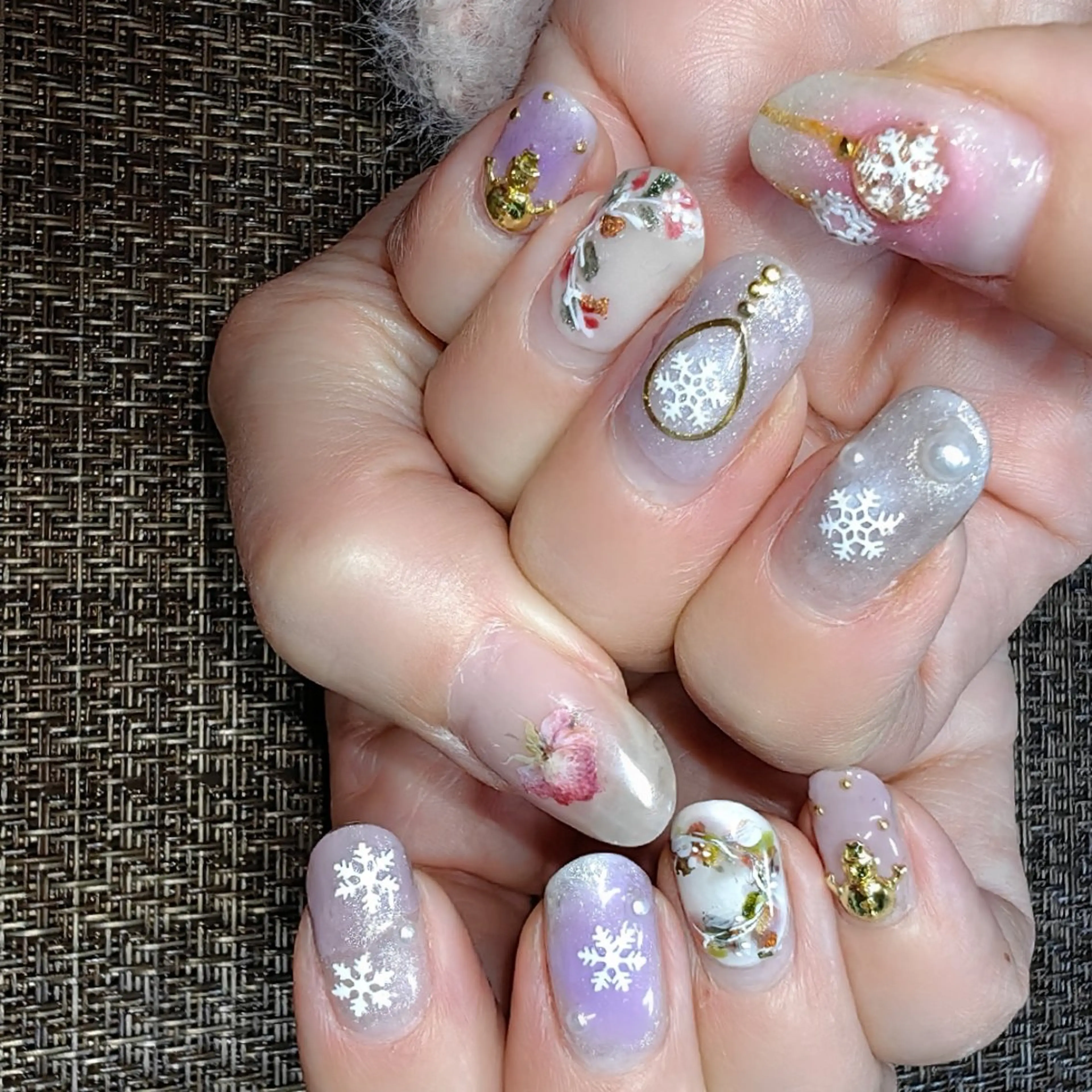 ネイル 冬ネイル クリスマス ハンドネイル reve あやののネイルデザイン