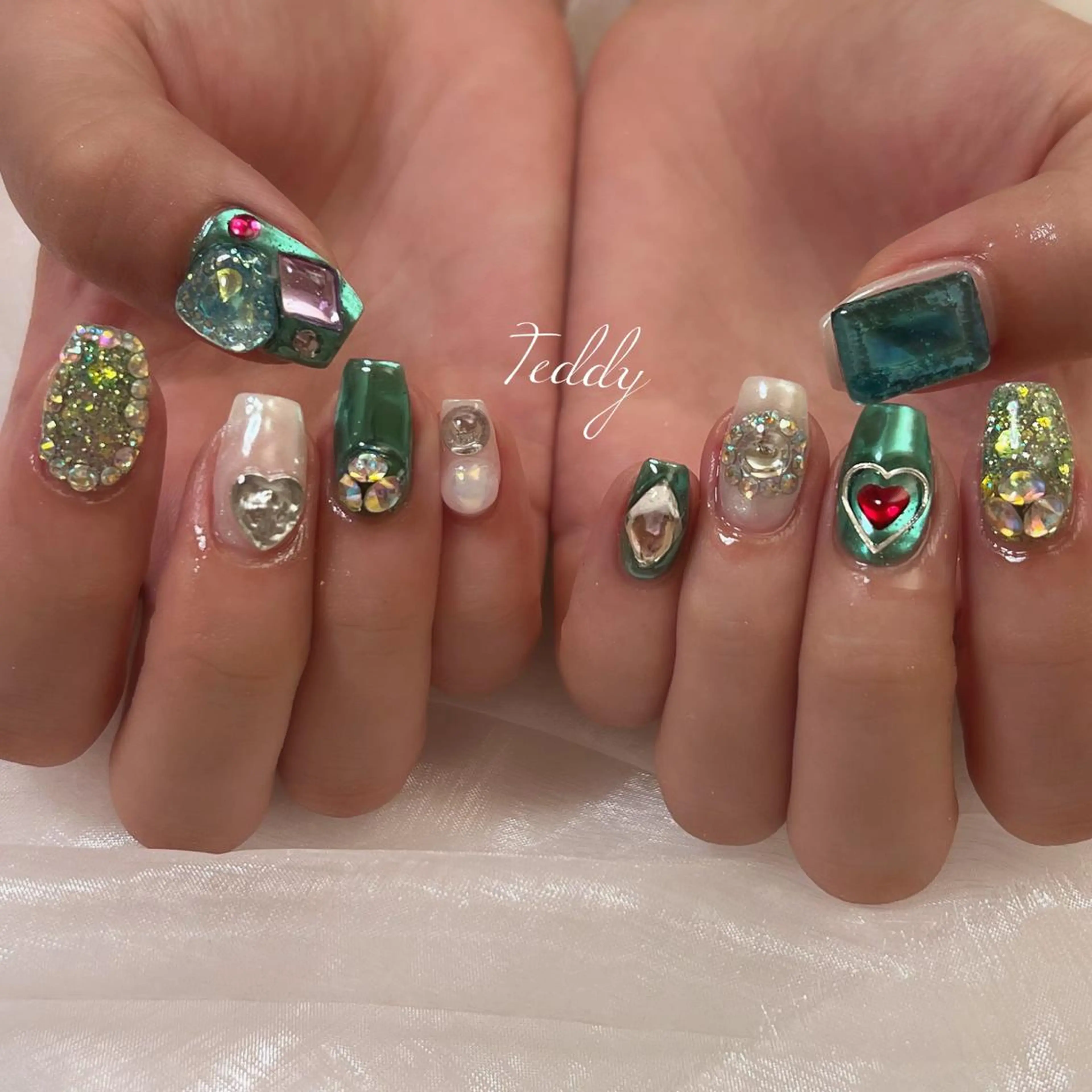 ネイル ハンドネイル ERINA ♥のネイルデザイン