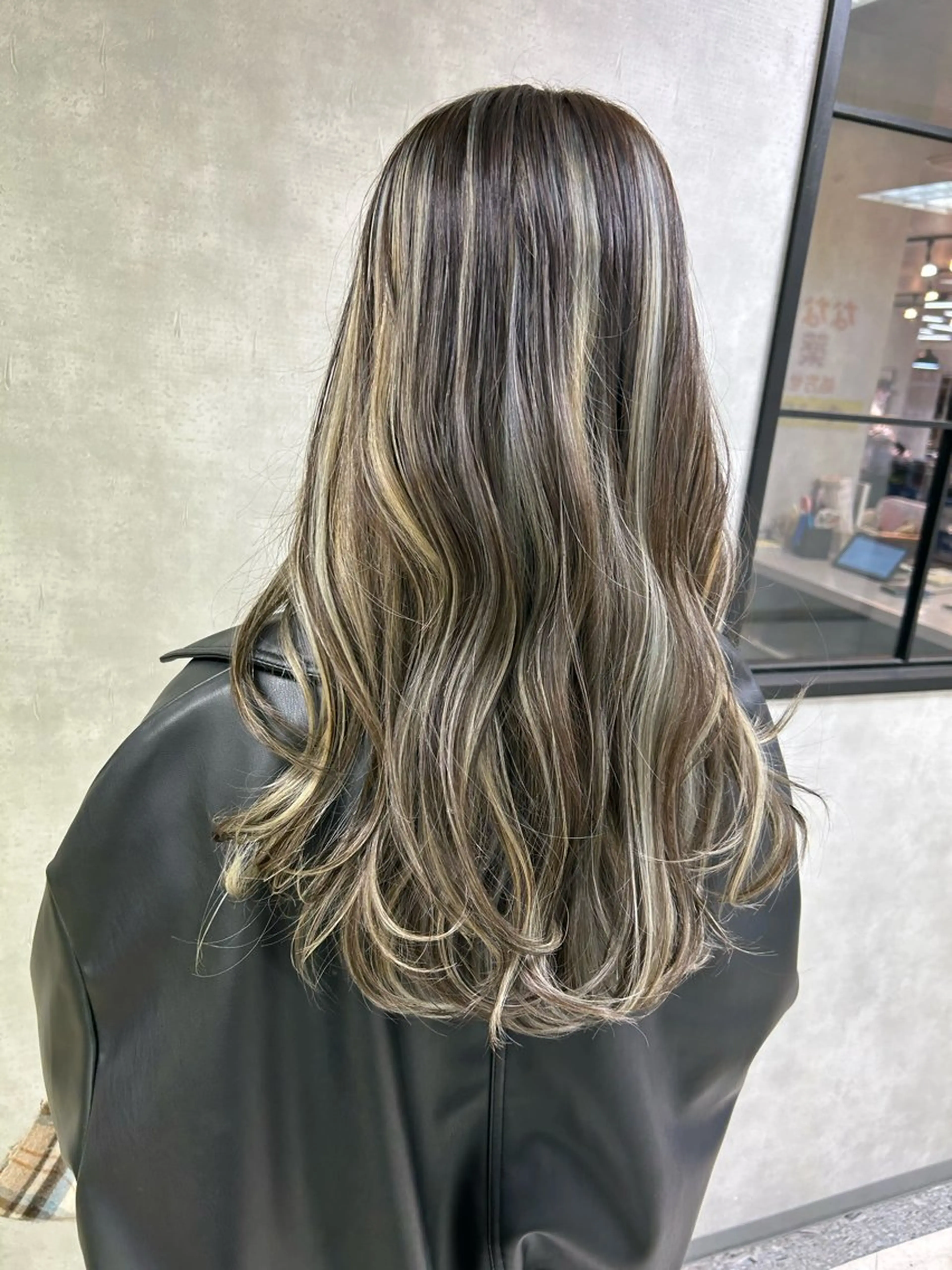 カラー ヘアカラー トリートメント 🌈半谷 千尋⛅️✨のヘアスタイル