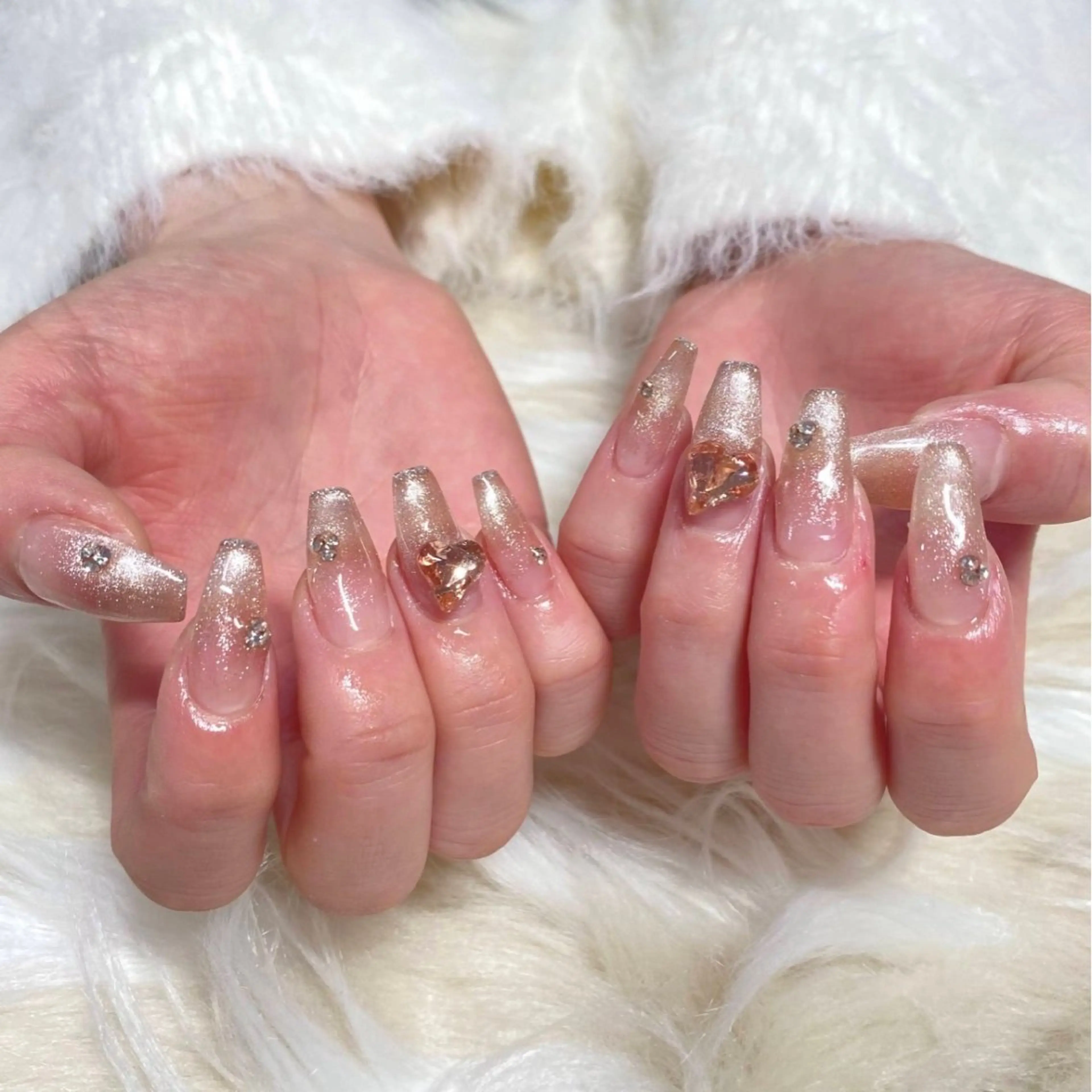 ネイル 長さ出し フレンチネイル ジェルネイル グラデーション 韓国ネイル ハンドネイル Nail&eye Belire 新宿のネイルデザイン