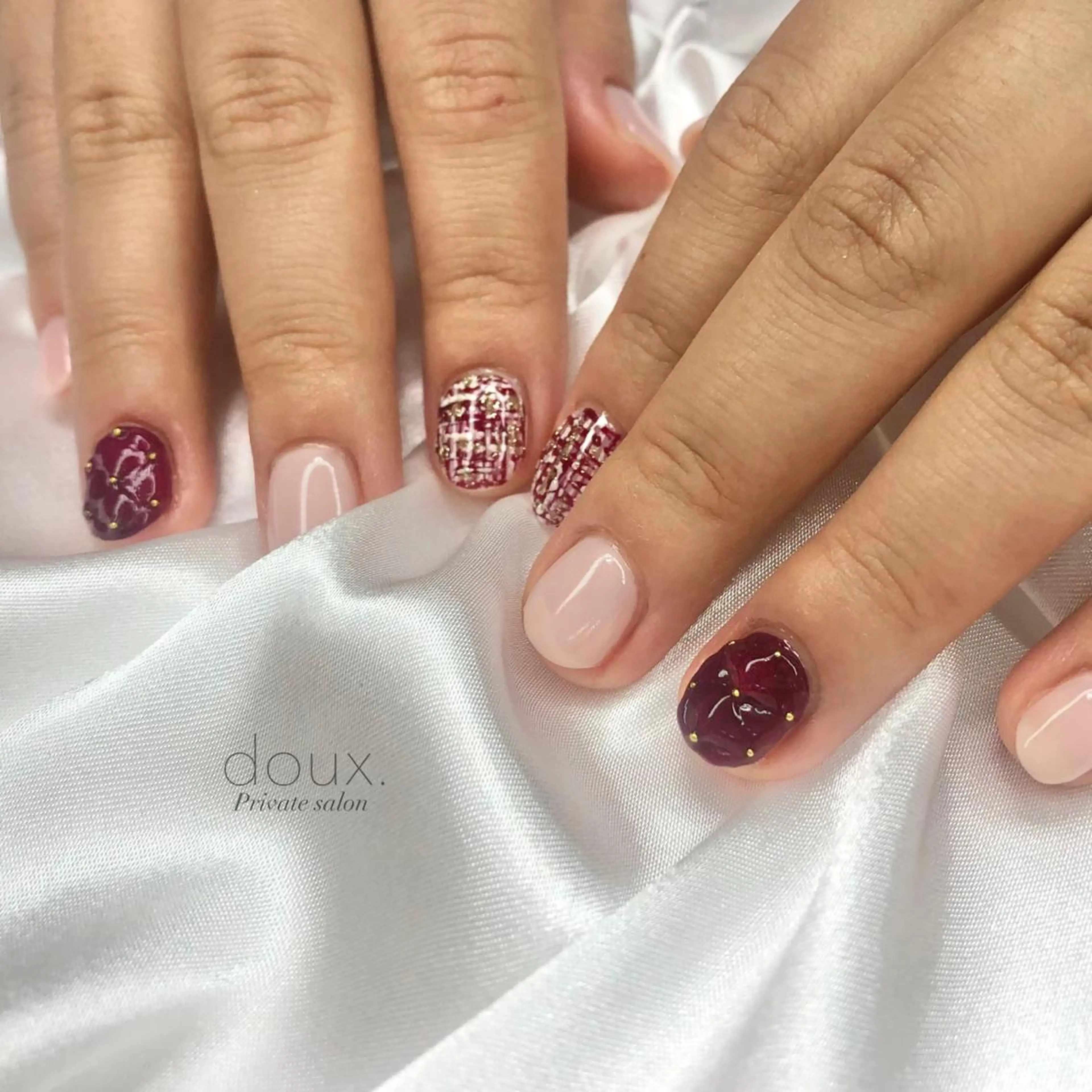 ネイル ツイードネイル 冬ネイル クリスマス doux. nailのネイルデザイン