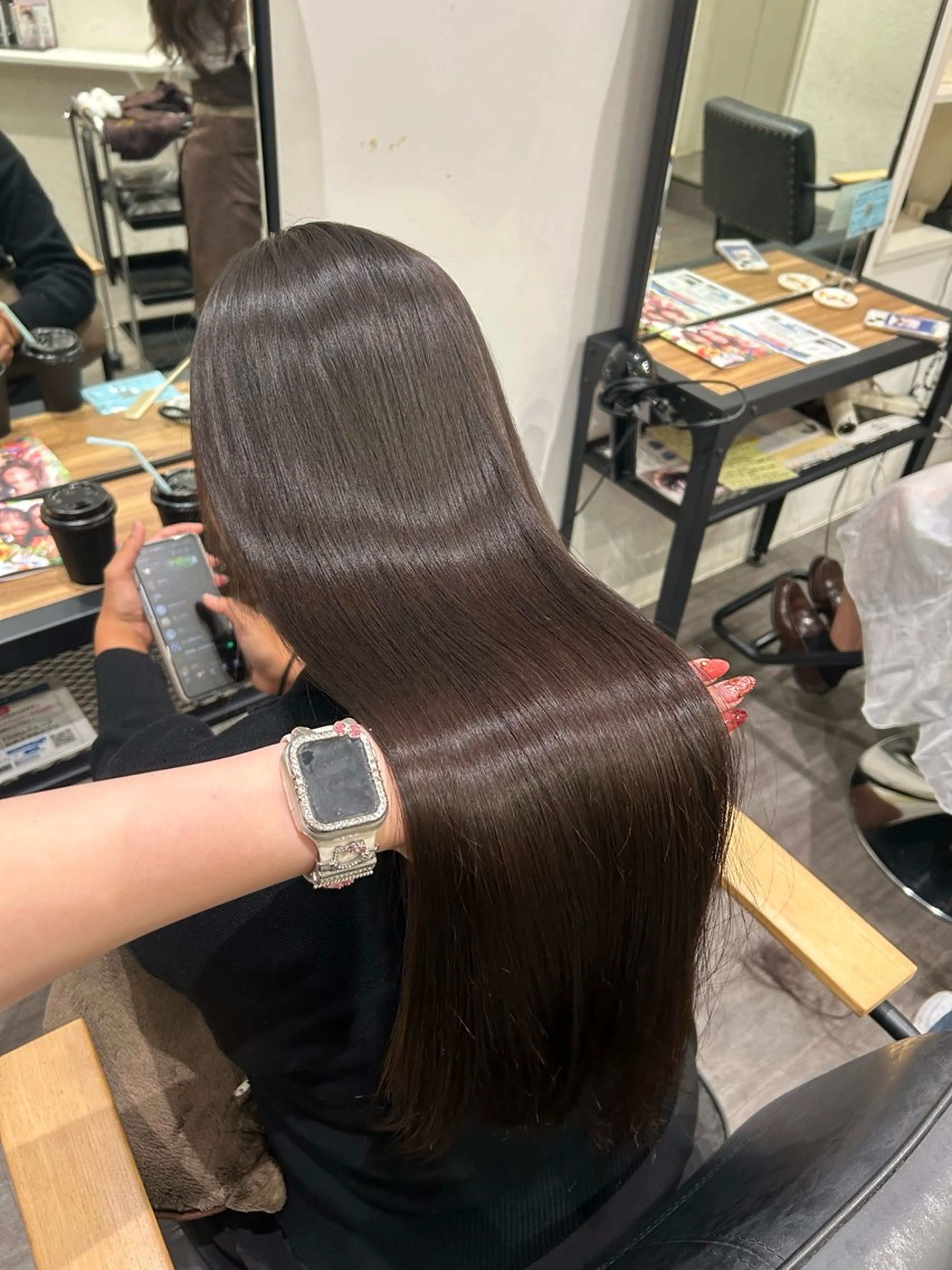 ロング パーマ 縮毛矯正 カット 縮毛矯正 トリートメント cocotte 💟草間紫音💟のヘアスタイル