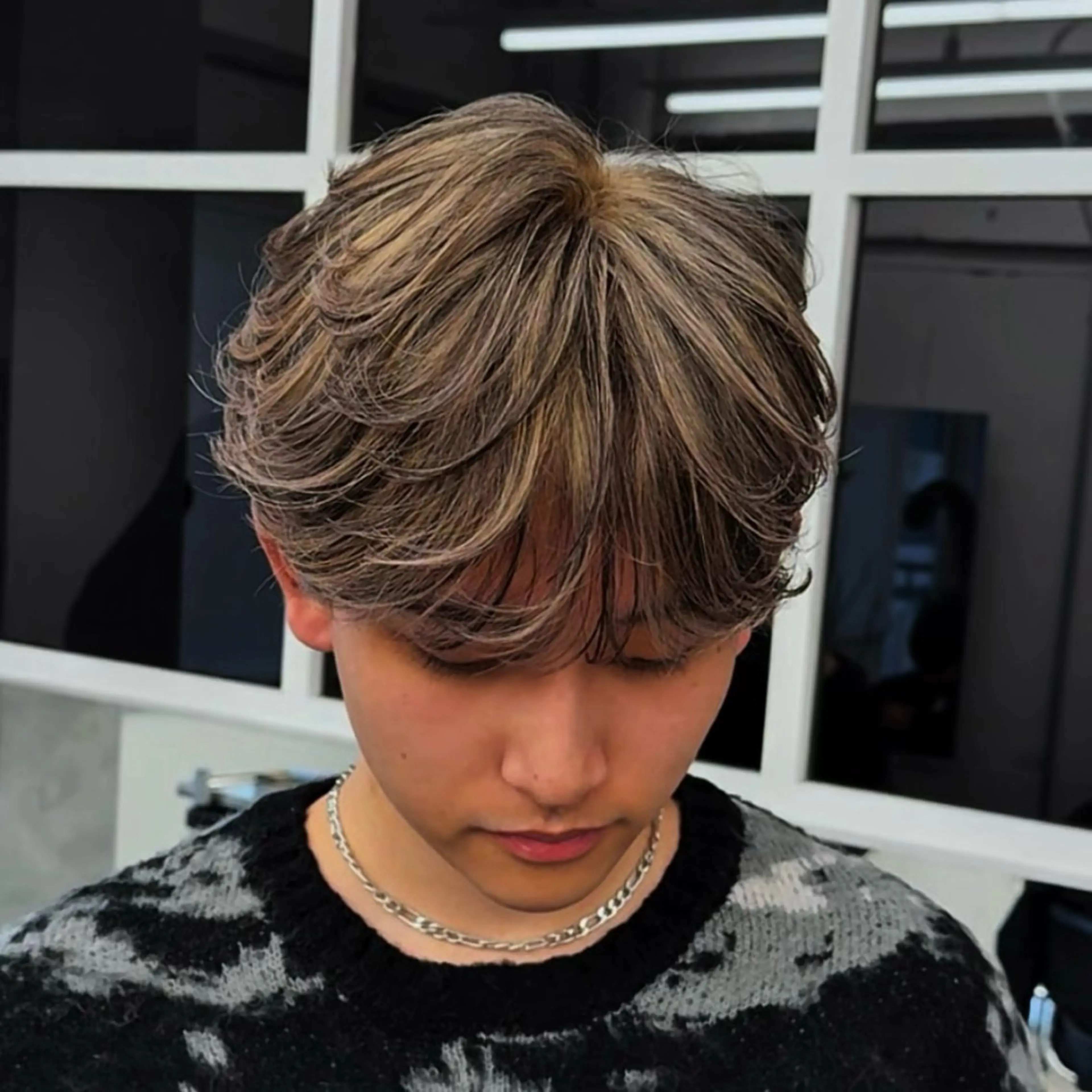 《🏛️お洒落さん必見メンズローライト🦅》メンズローライト➕ブリーチ➕カラー➕ system1stepトリートメントの写真