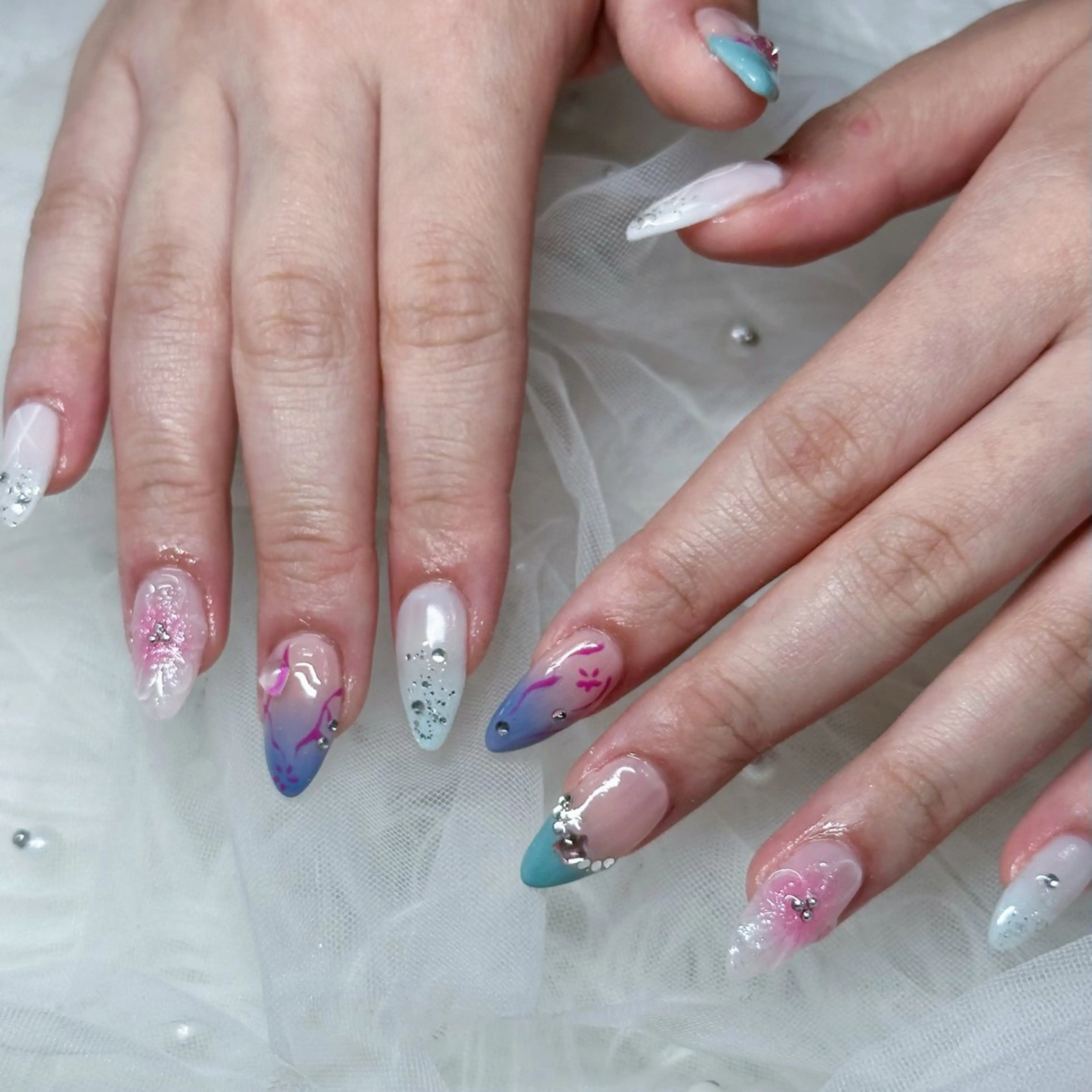 ネイル ハンドネイル mis uzuのネイルデザイン