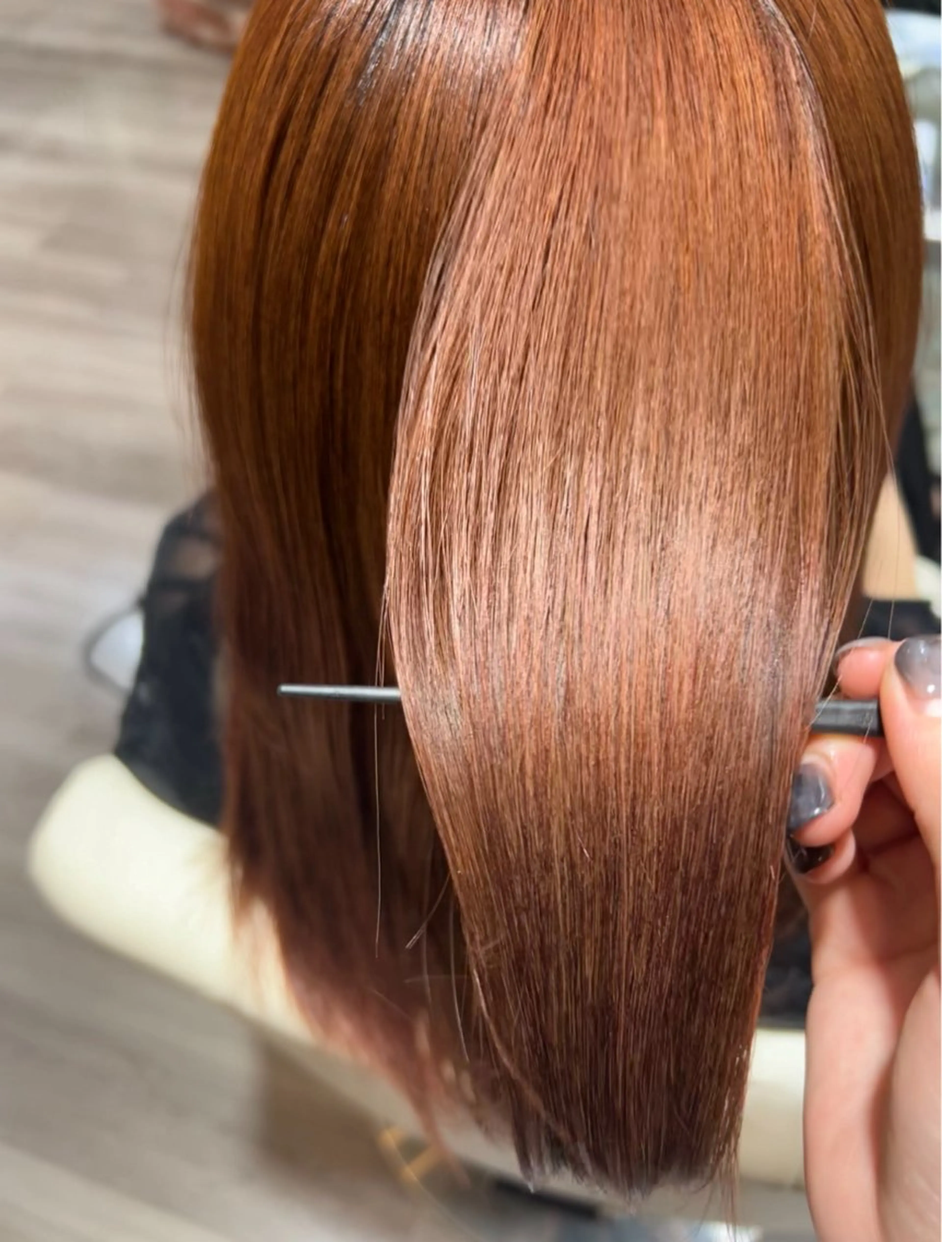 セミロング Will梅田店所属・miu/韓国風 デザインカラーのヘアスタイル