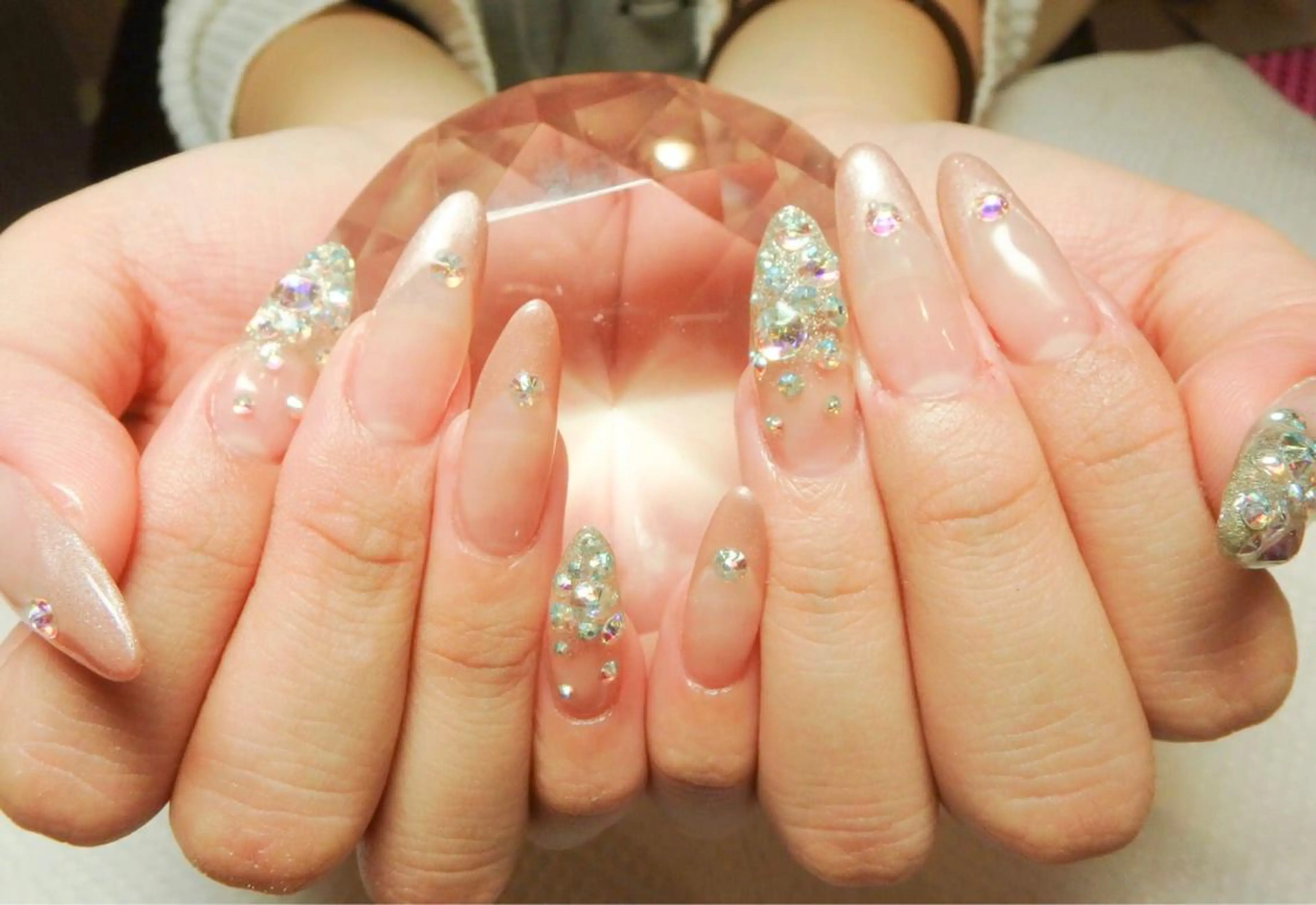 ネイル Hisaka Mikiのネイルデザイン