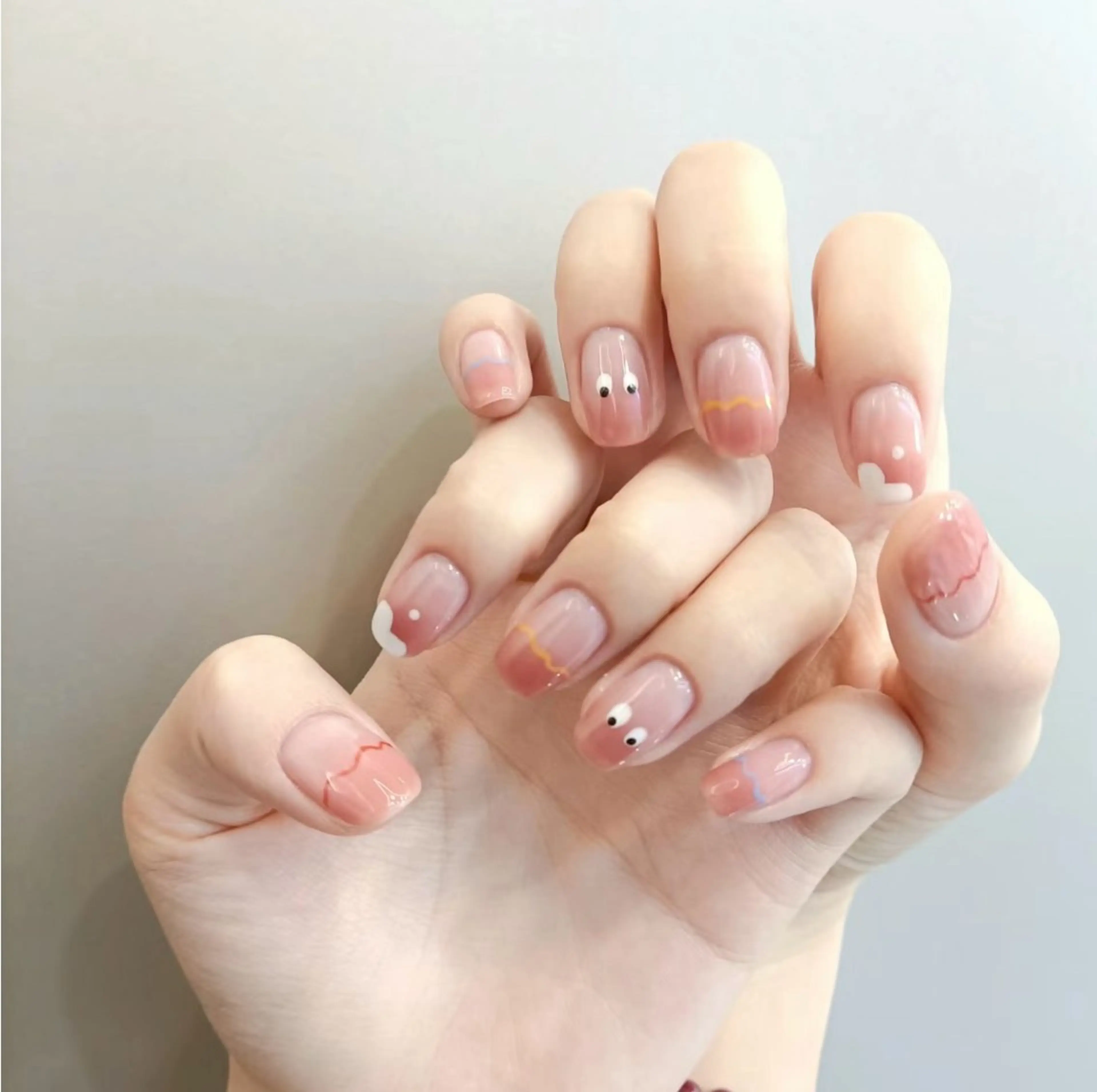 ネイル 💅E•U•B NAIL🌹所属・横浜市中区曙町 ネイルE·U·Bのネイルデザイン