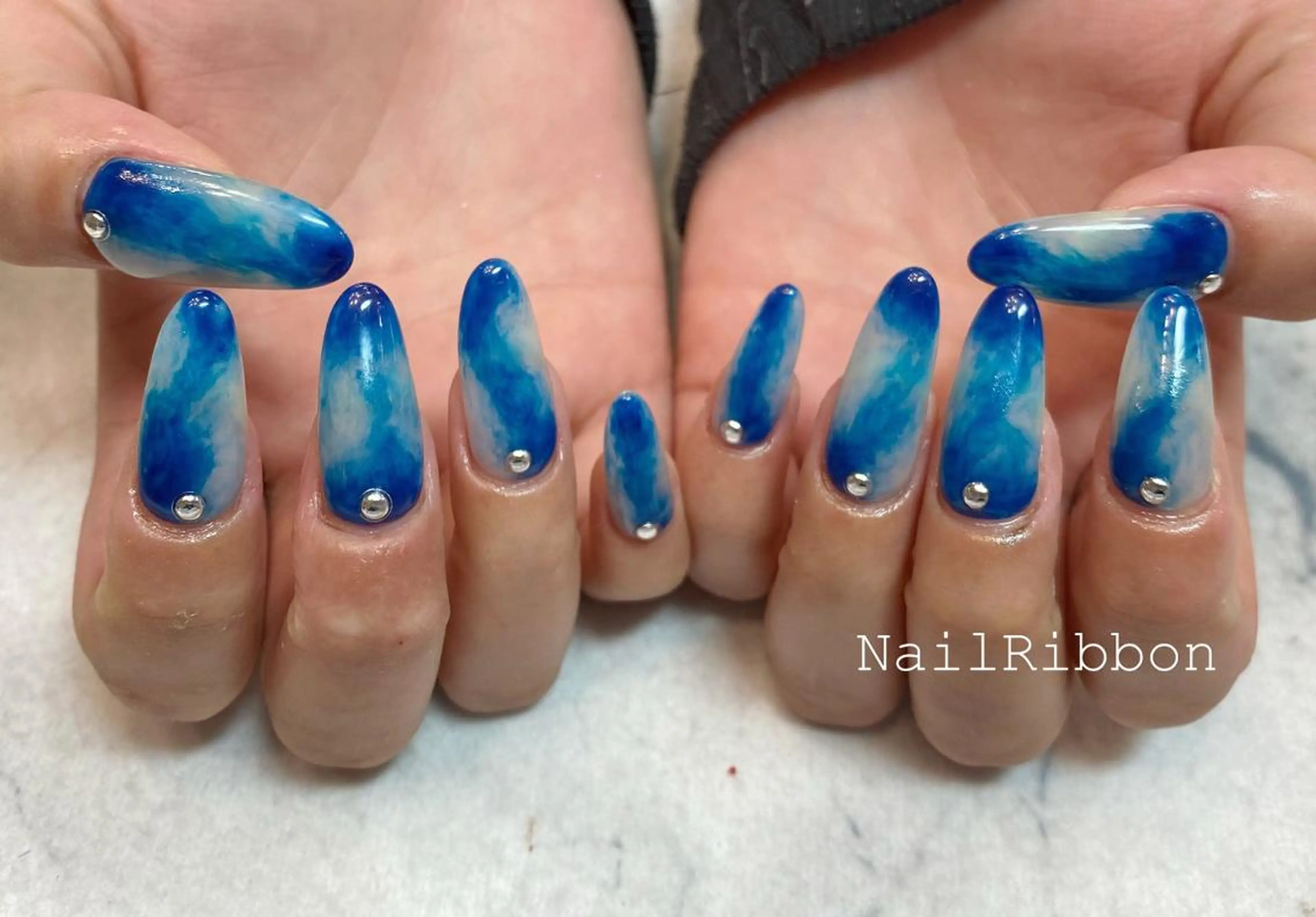 ネイル SWAMP nails所属・🎀ネイルサロン RIRI🎀のネイルデザイン