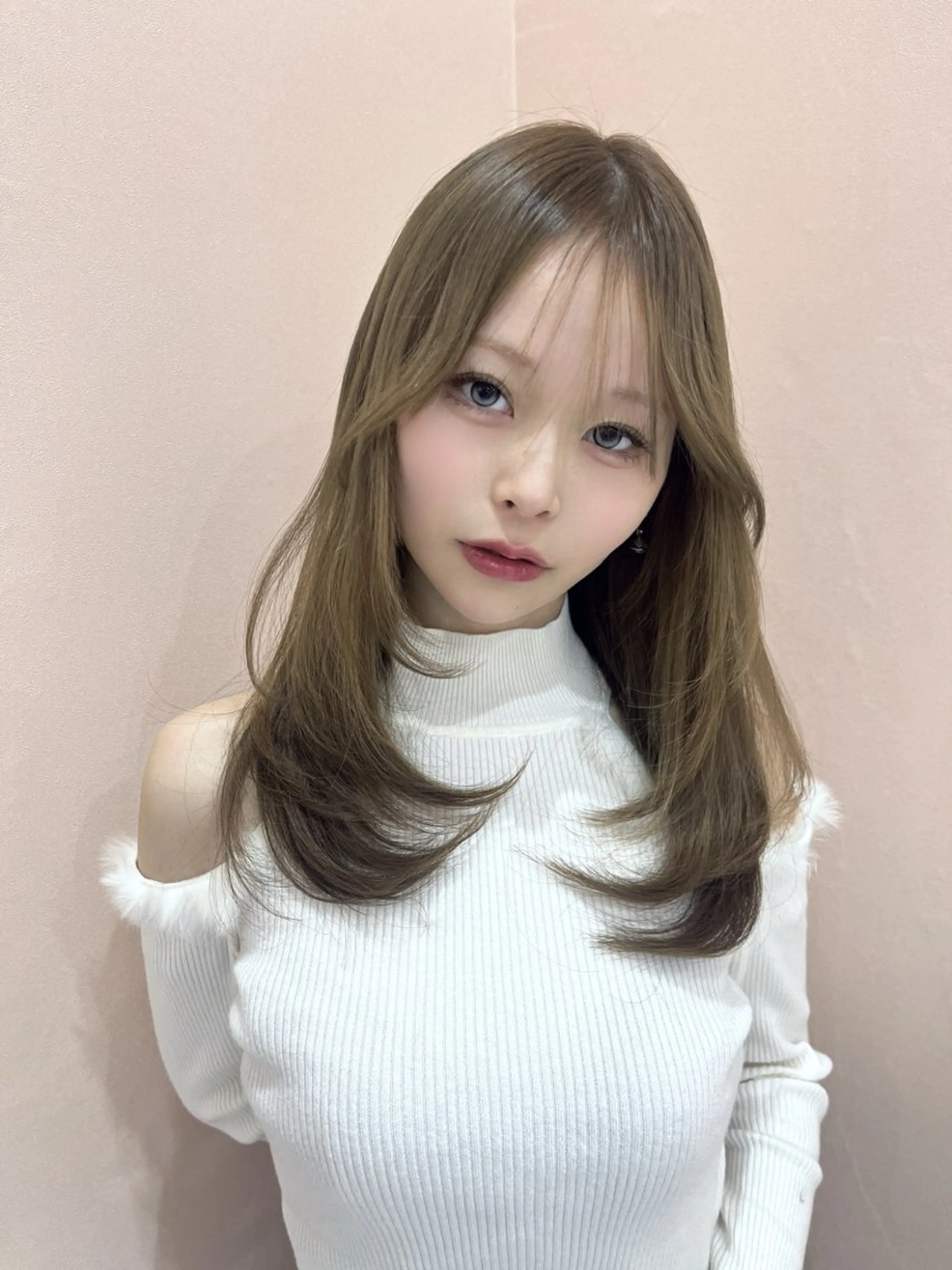 【🪽👑プレミアムケアブリーチ👑🪽】ブリーチで傷ませたくない方必見‼️   ケアブリーチリタッチ＋カラー＋TRの写真