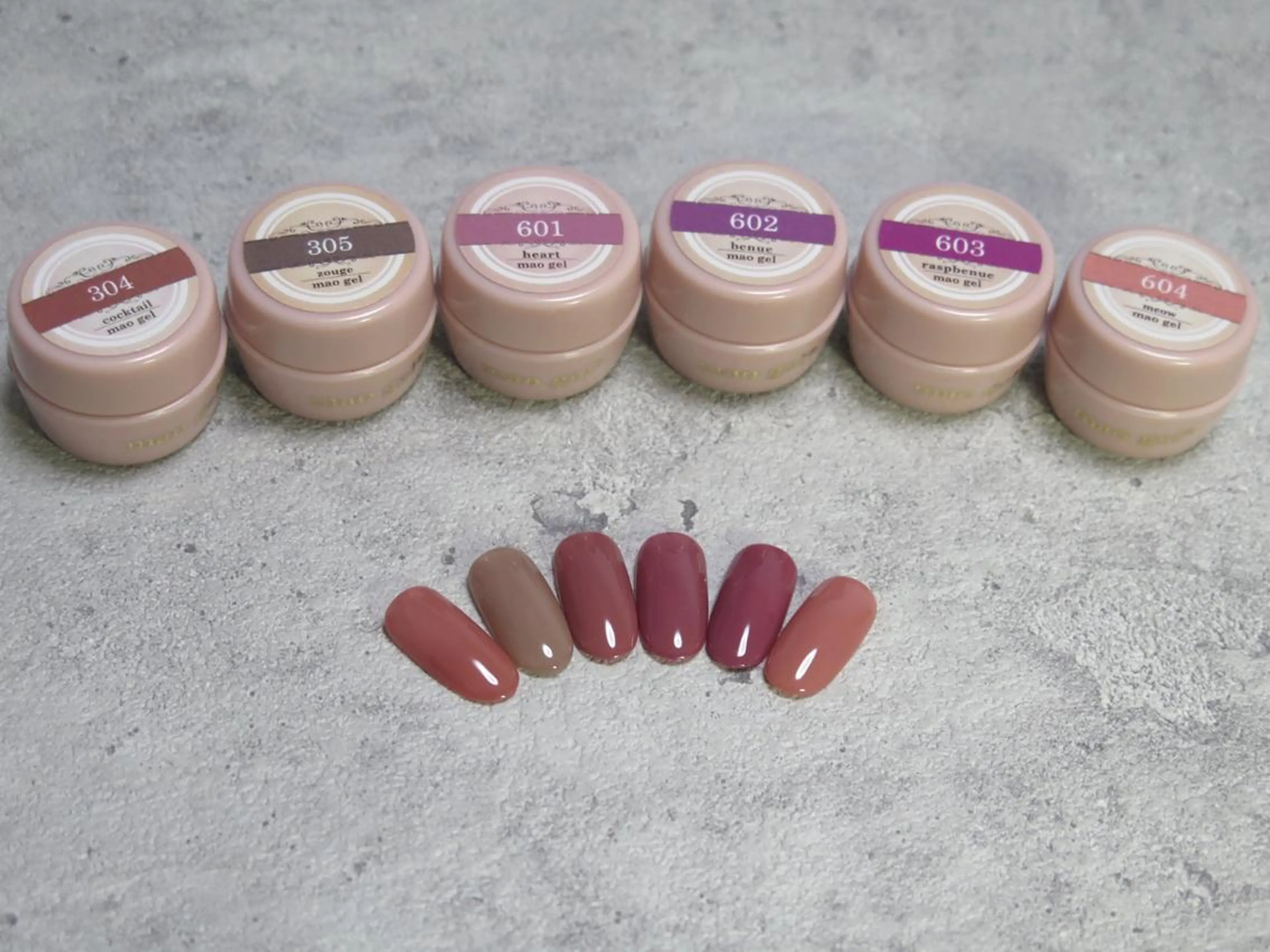 ネイル ジェルネイル K. NANAのネイルデザイン