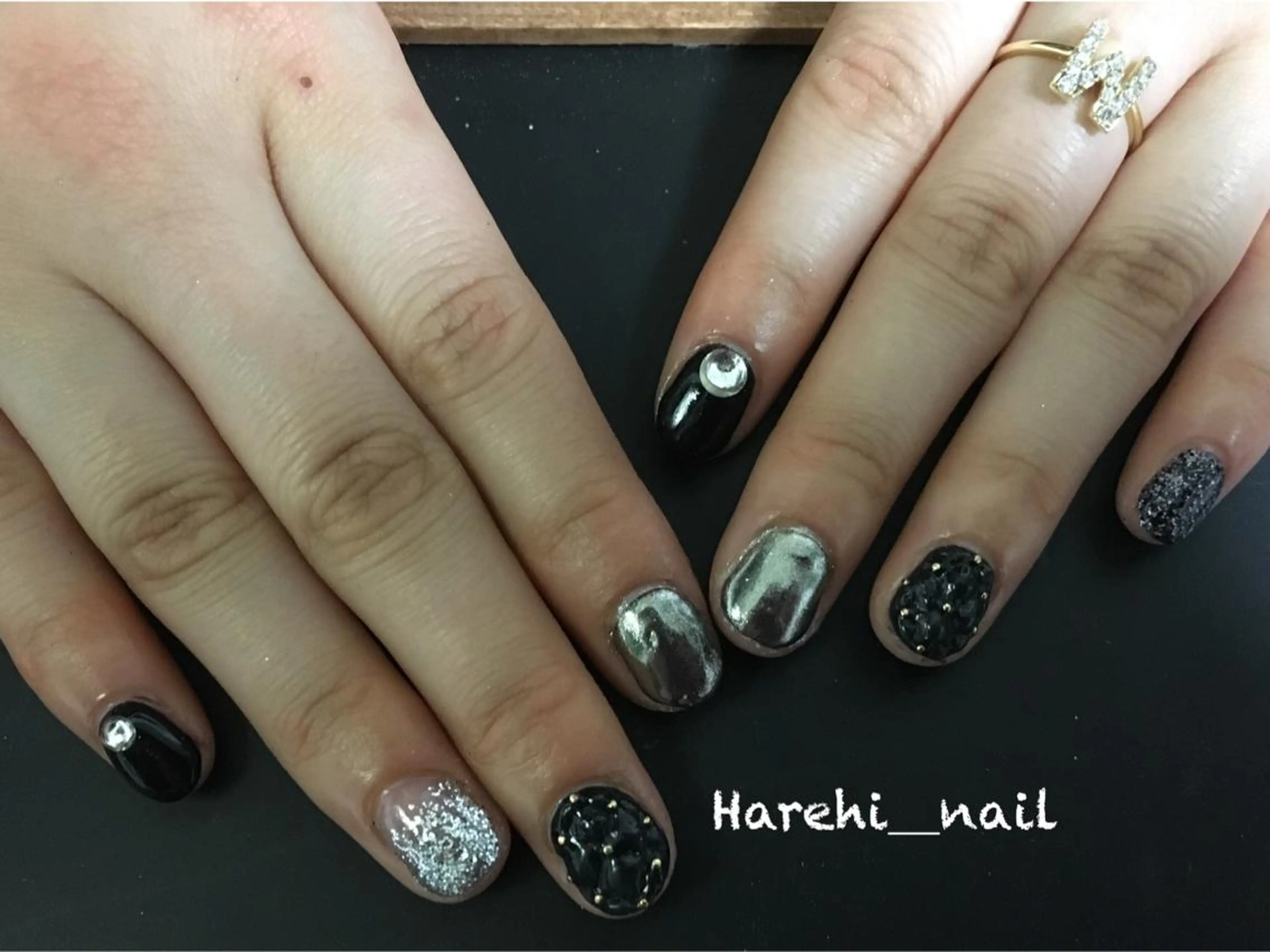 ネイル Harehi_ nailのネイルデザイン
