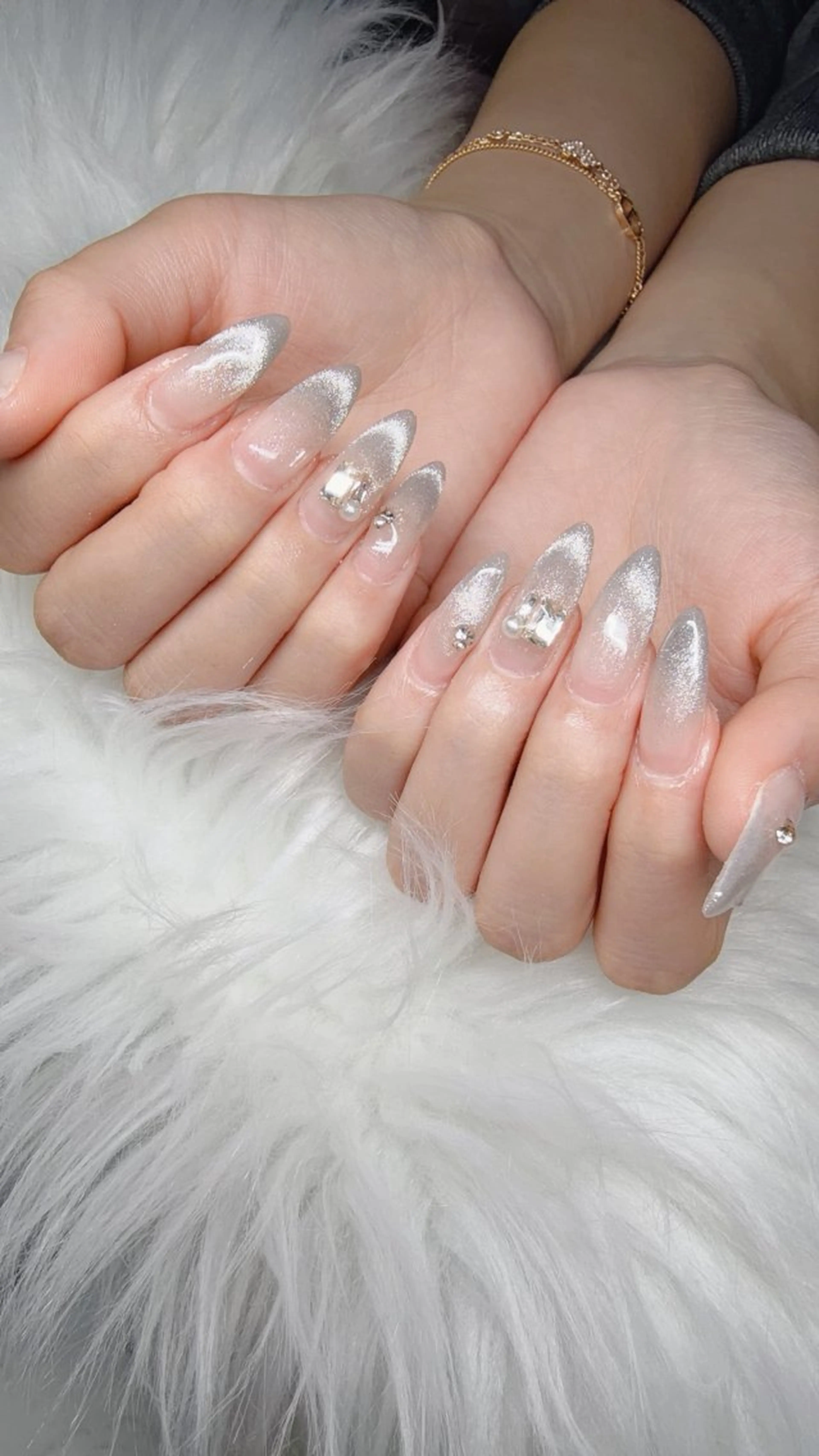 ネイル ハンドネイル Lee Nailsのネイルデザイン