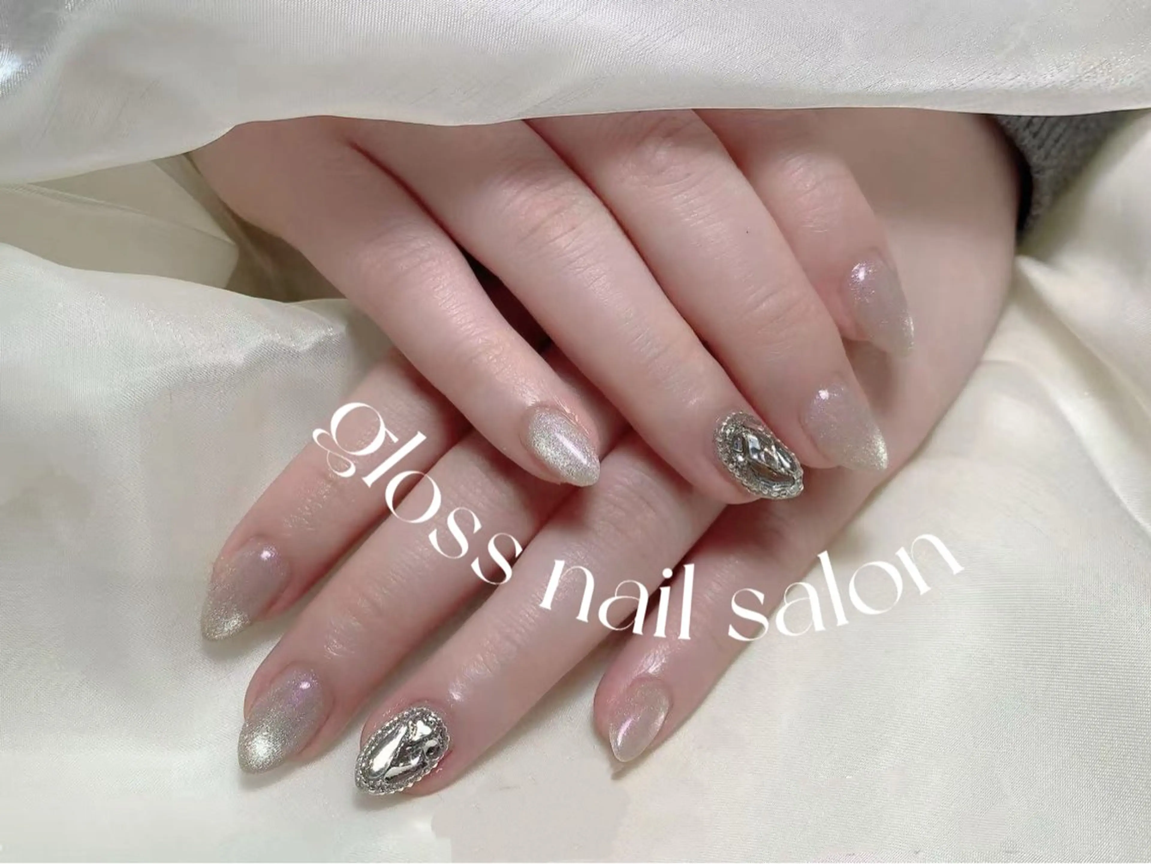ネイル Gloss nail 💅mihoのネイルデザイン