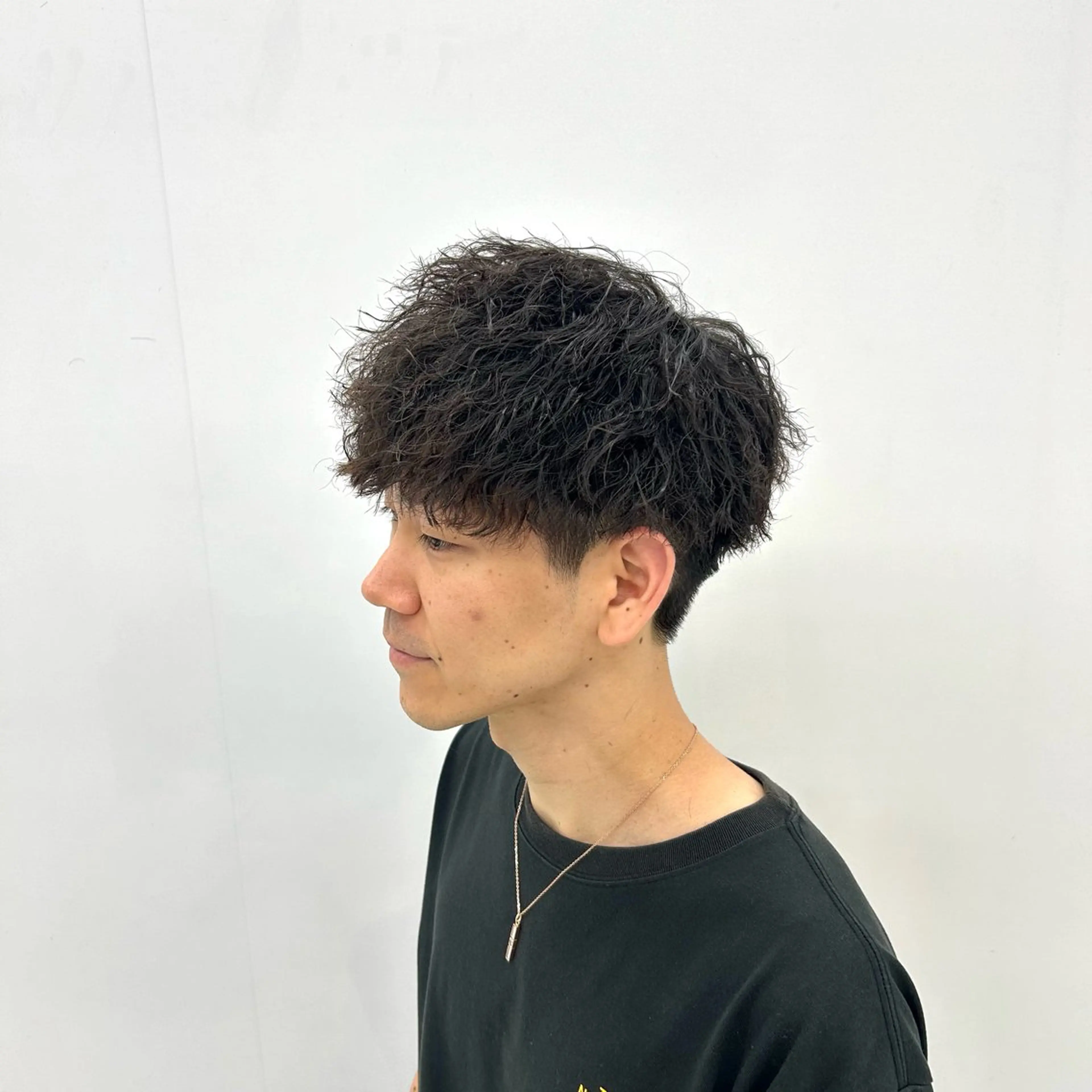 ショート パーマ メンズ メンズパーマ メンズツイストパーマ ツイストパーマ カット パーマ トリートメント 【メンズパーマ特化】 🍏網中勇喜のヘアスタイル