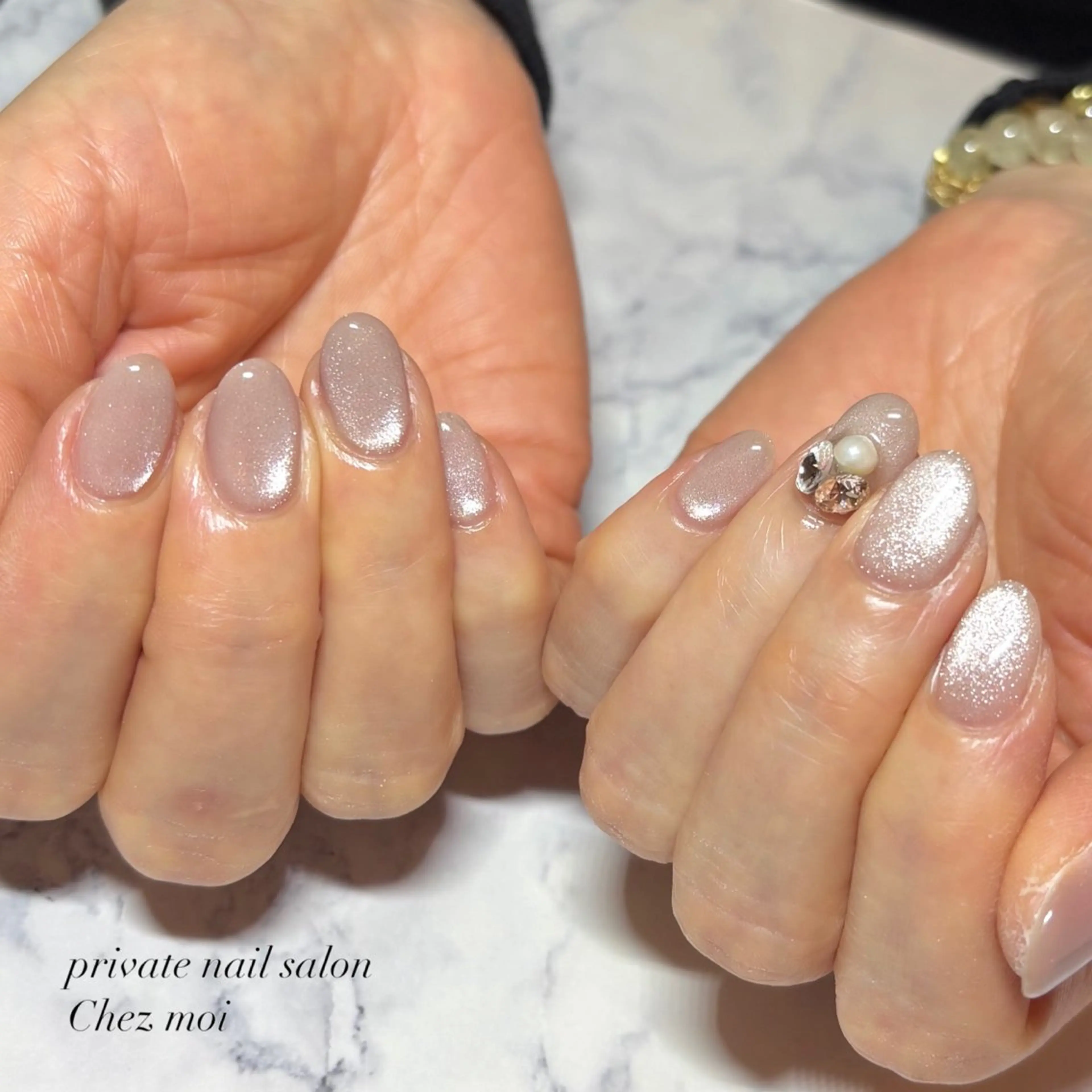 ネイル マグネットネイル KOMINE TOMOKOのネイルデザイン